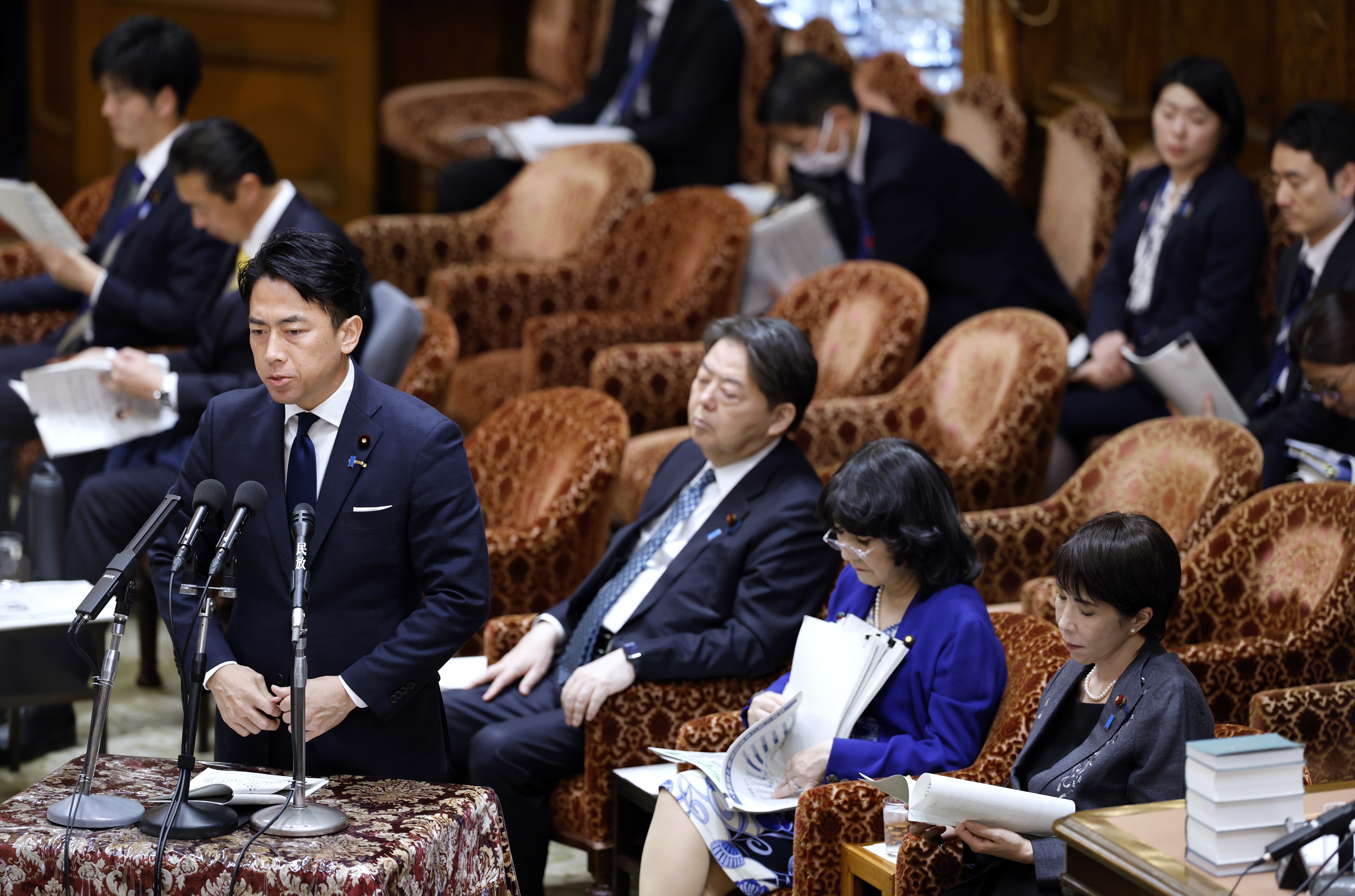 US backs Japan in dispute with China over radar incident