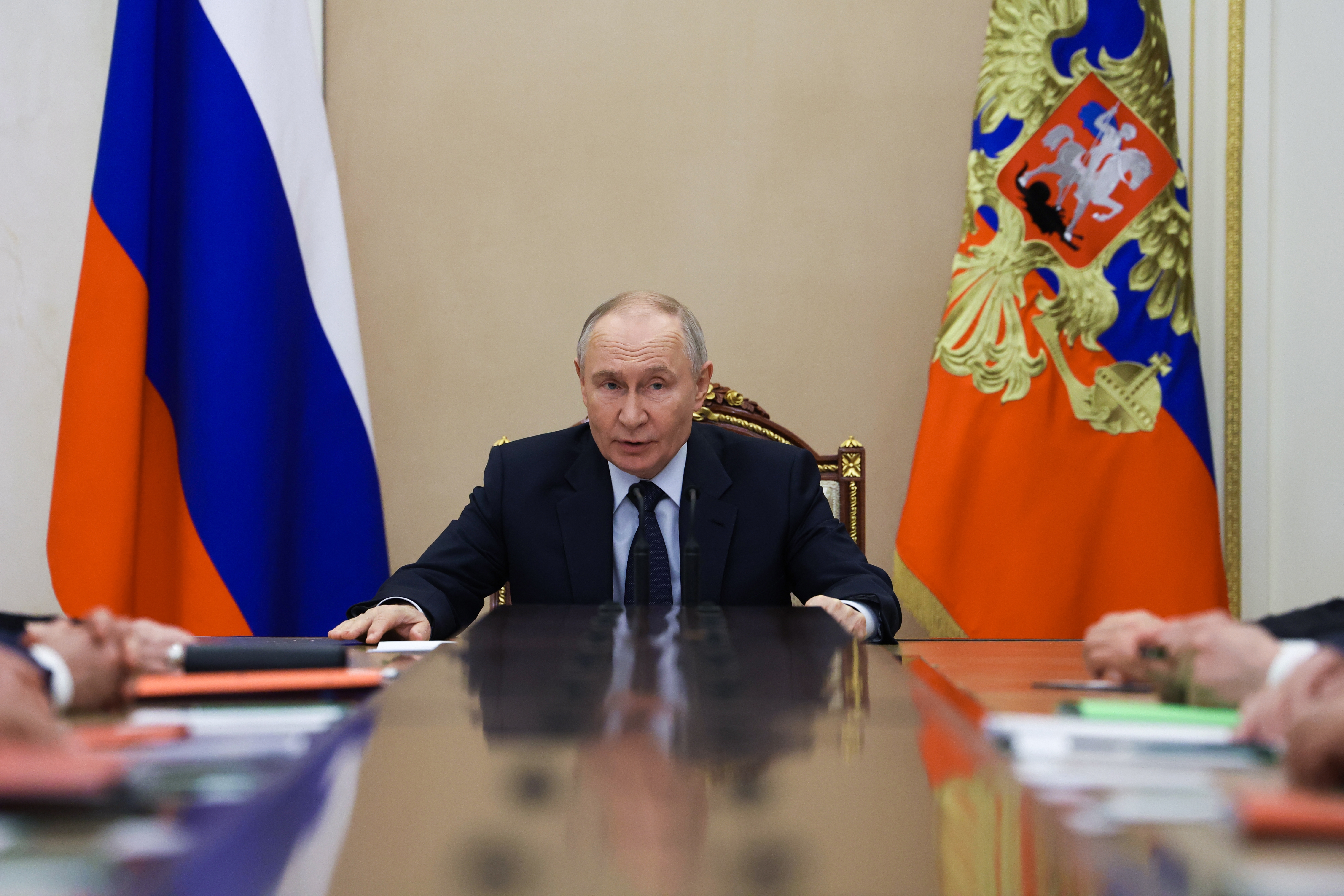 Russian President Vladimir Putin chairs a meeting with members of the Security Council at the Kremlin in Moscow, Russia, 06 February 2026.  EPA/VYACHESLAV PROKOFYEV/SPUTNIK/KREMLIN / POOL MANDATORY CREDIT