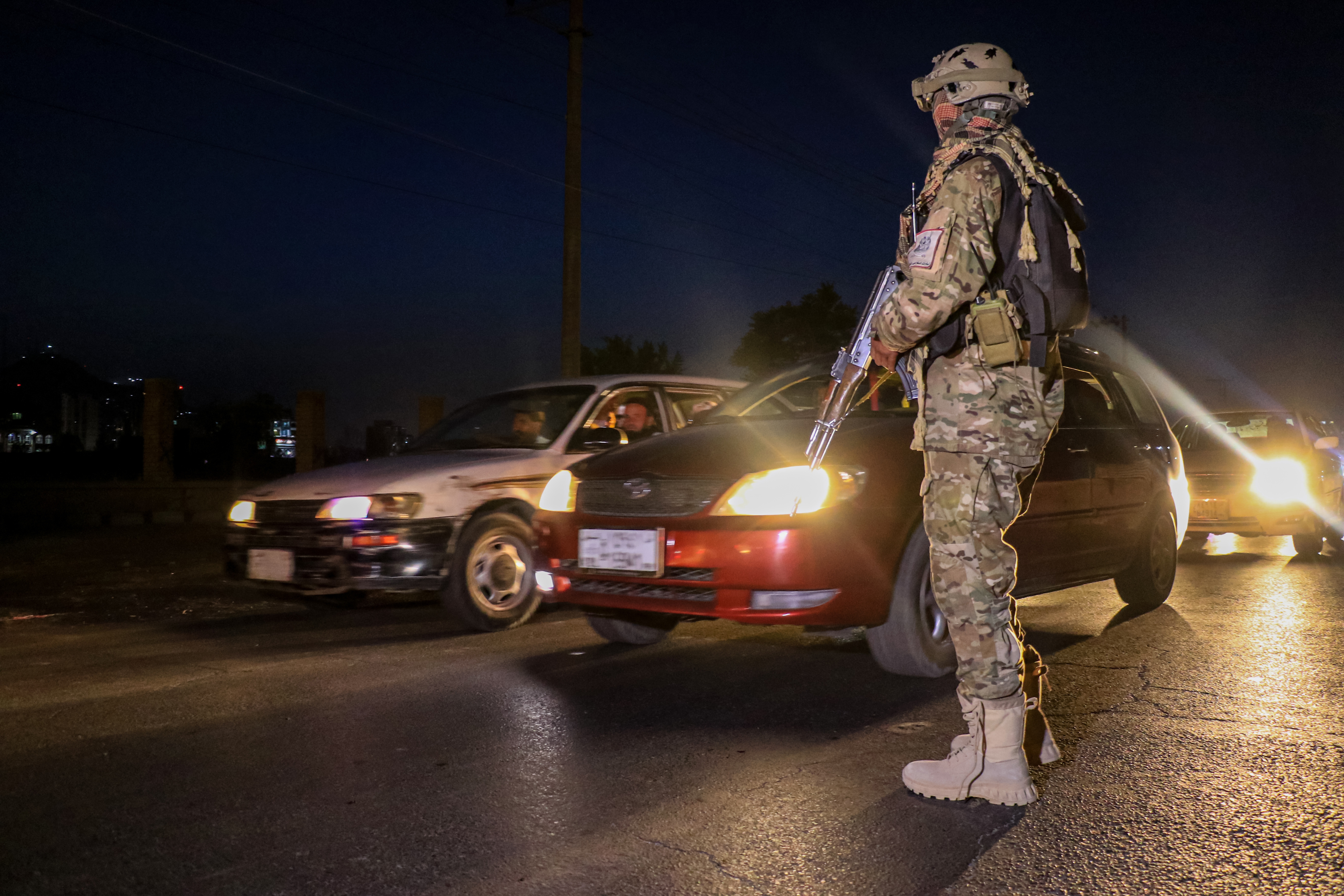 A Taliban security checks a vehicle at a checkpoint in Kabul, Afghanistan, 26 February 2026. Clashes erupted along the border as Taliban authorities said Afghan forces attacked Pakistani military posts following recent Pakistani air strikes in Nangarhar and Paktia. Both sides reported heavy fighting and casualties, escalating tensions between Afghanistan and Pakistan amid worsening diplomatic relations.  EPA/SAMIULLAH POPAL
