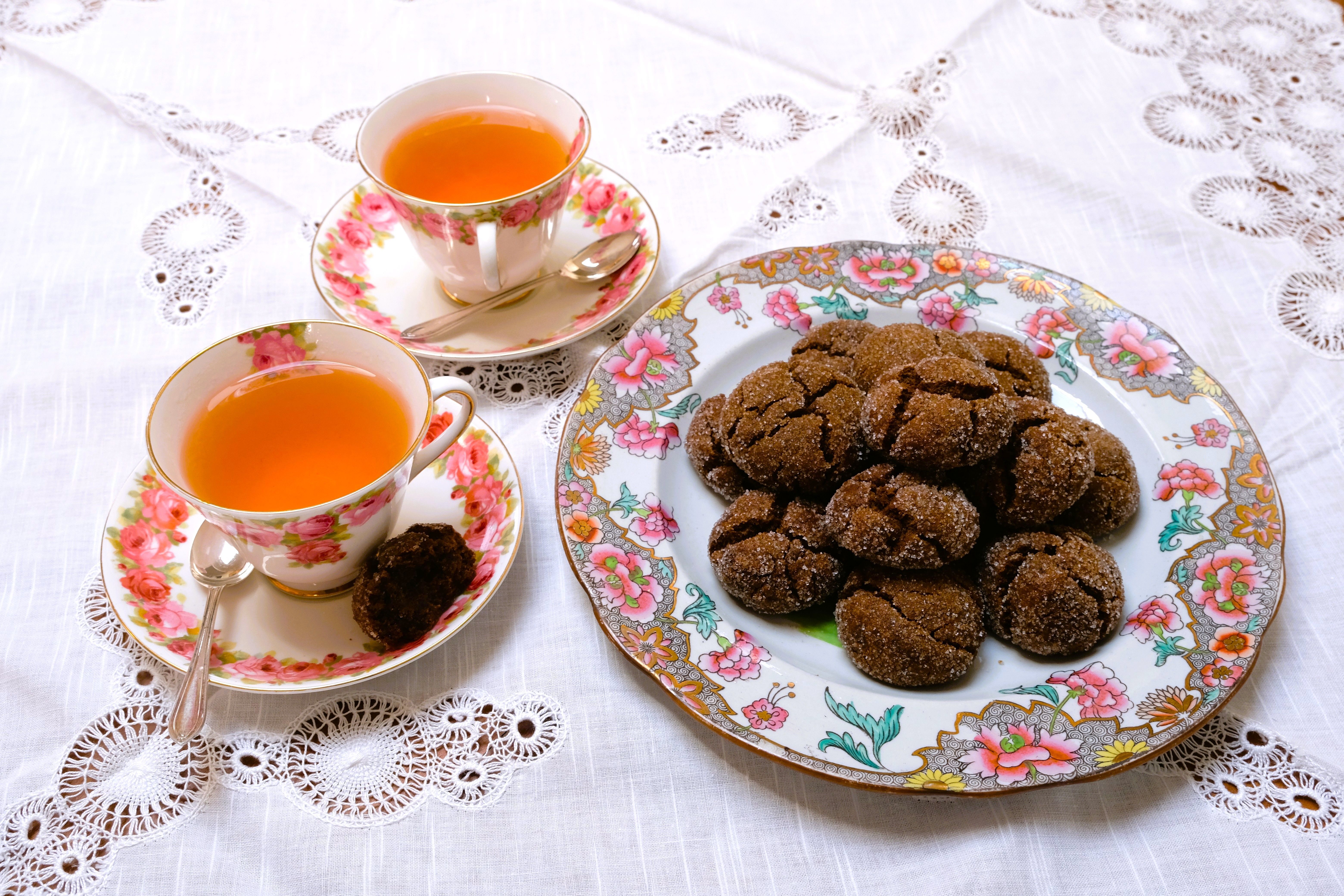Spiced molasses biscuits (plus: almond and pear tart)