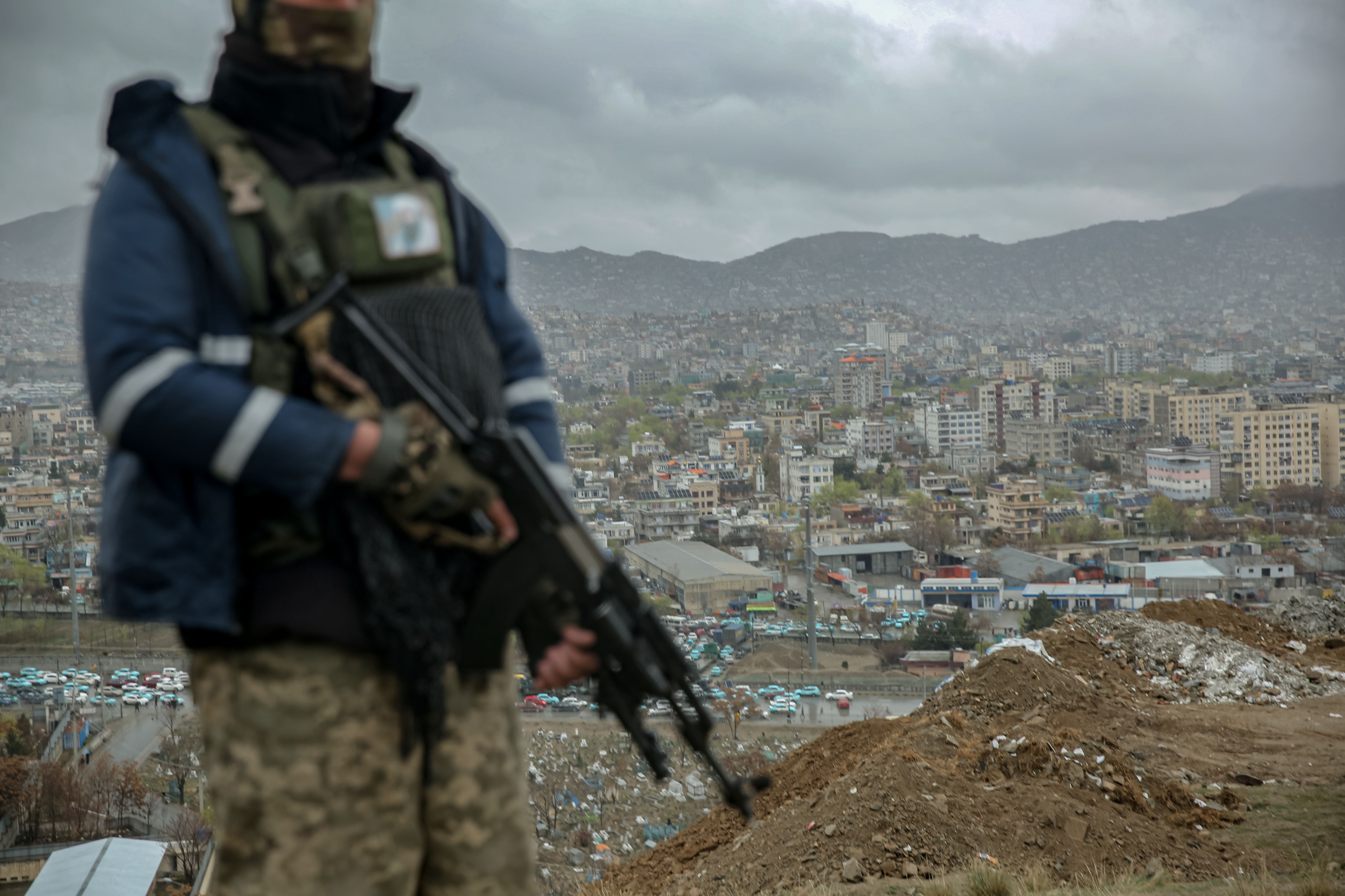 A Taliban security official patrols in Kabul, Afghanistan, 06 April 2026. Pakistan and Afghanistan have confirmed they are holding China-brokered talks in Urumqi to end months of cross-border fighting, the worst tensions since the Taliban’s return to power in 2021. The conflict, which has killed dozens and disrupted trade and travel, centres on Pakistan’s accusations that militant groups such as the TTP operate from Afghan territory, which Kabul denies. Both sides have sent delegations to seek a ceasefire and address security concerns, though sporadic clashes continue despite earlier attempts at a temporary truce. EPA/SAMIULLAH POPAL