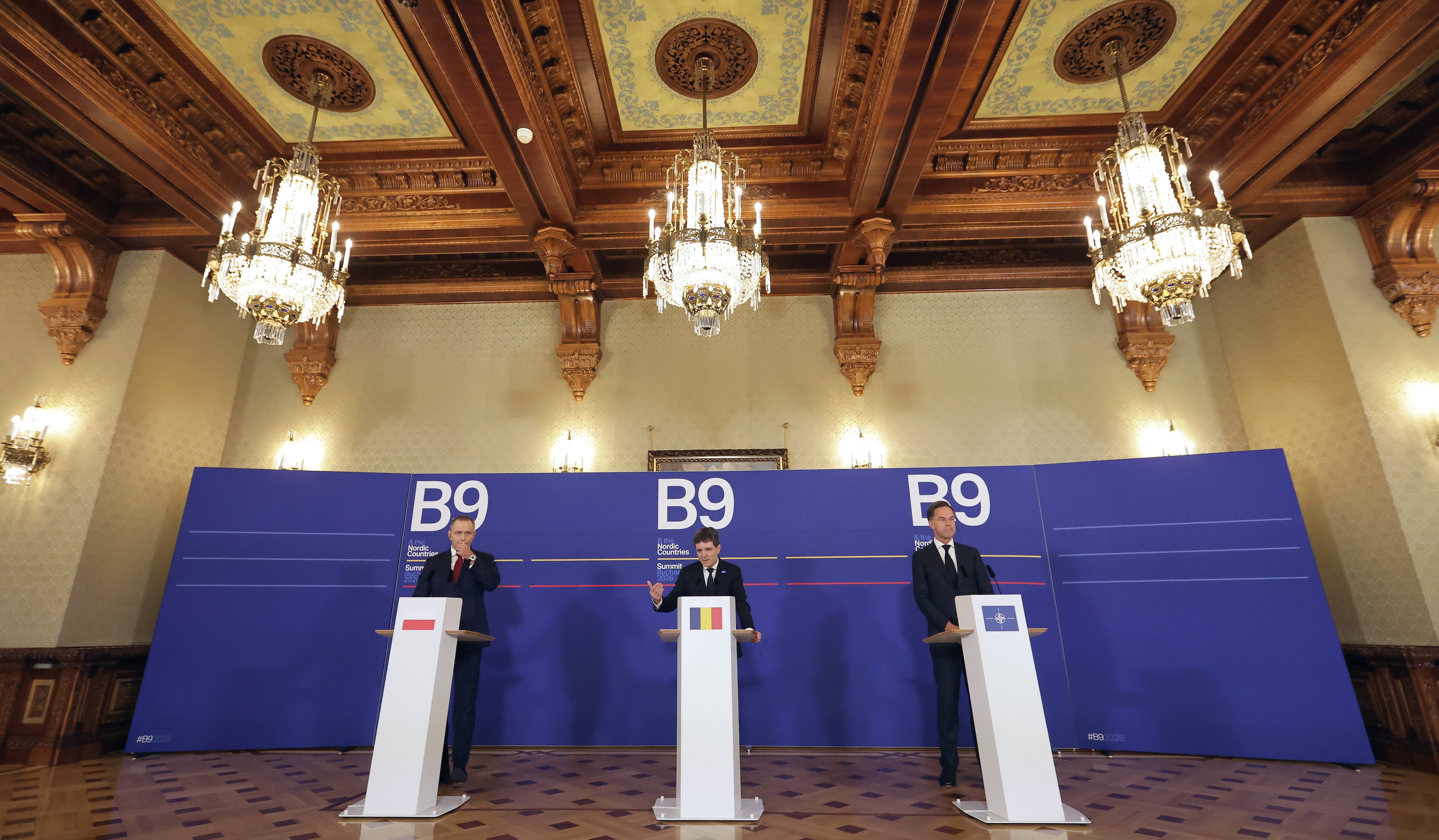  Polish President Karol Nawrocki (L), Romanian President Nicusor Dan (C) and NATO Secretary General Mark Rutte (R) attend the closing press conference at the Bucharest Summit of B9 (Bucharest Nine) and Nordic countries in Bucharest, Romania, 13 May 2026. The Bucharest Nine (B9) is a joint initiative by Romania and Poland, including NATO's Eastern Flank members: Bulgaria, the Czech Republic, Estonia, Hungary, Latvia, Lithuania and Slovakia. EPA/ROBERT GHEMENT