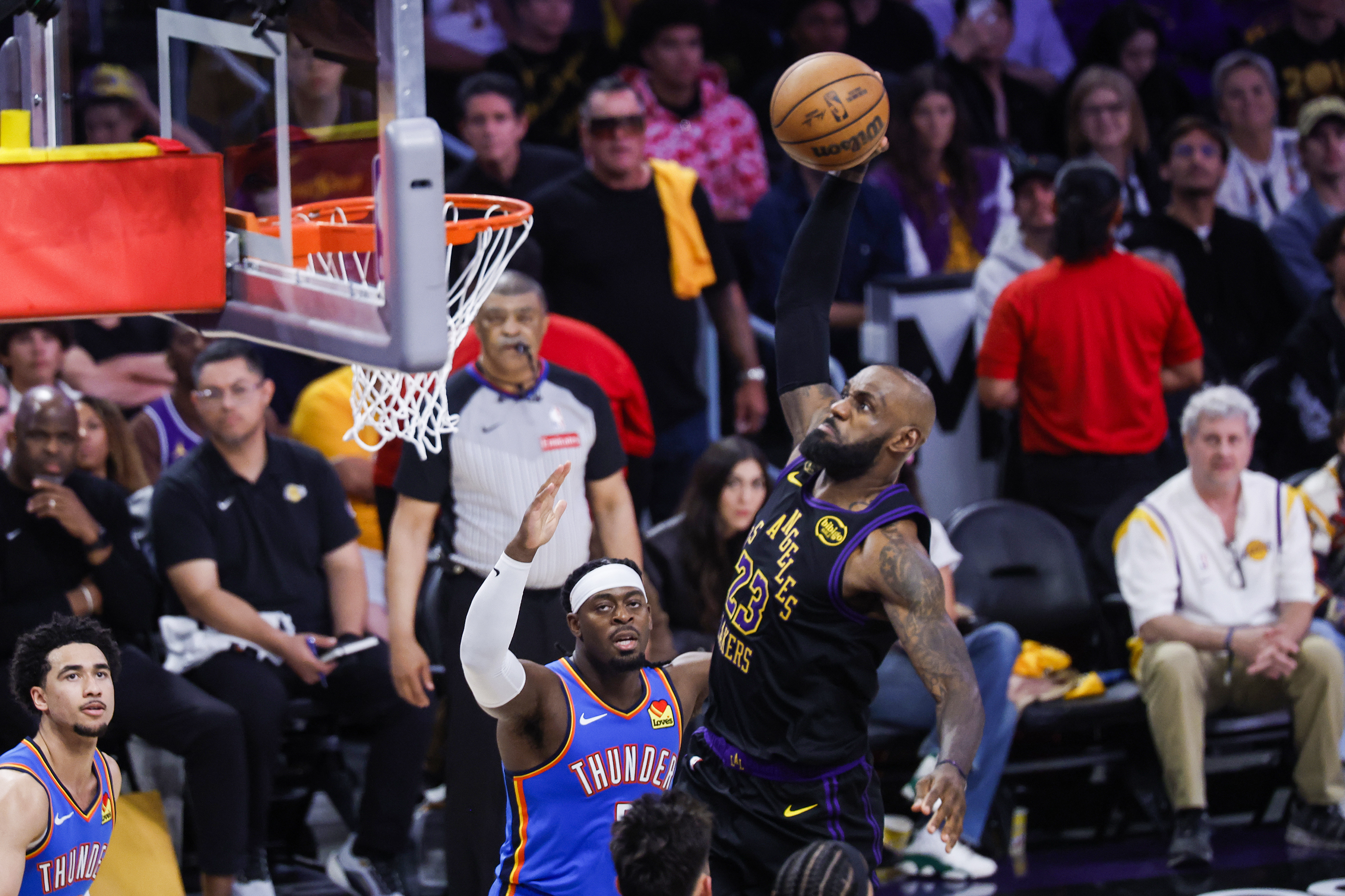 LeBron James leaving Lakers, to play with another team
