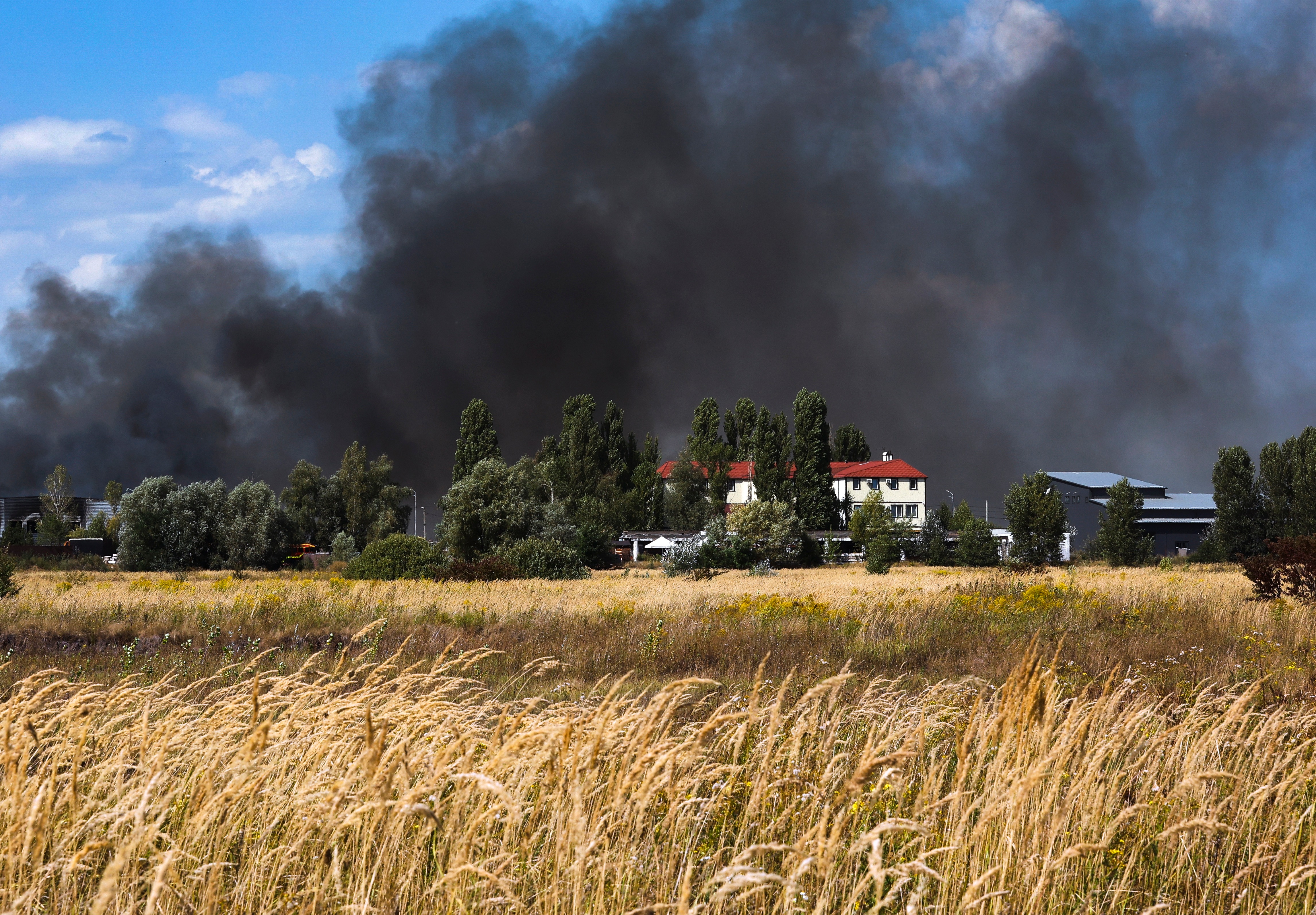 Russia strikes Kyiv region for sixth straight day, killing at least nine
