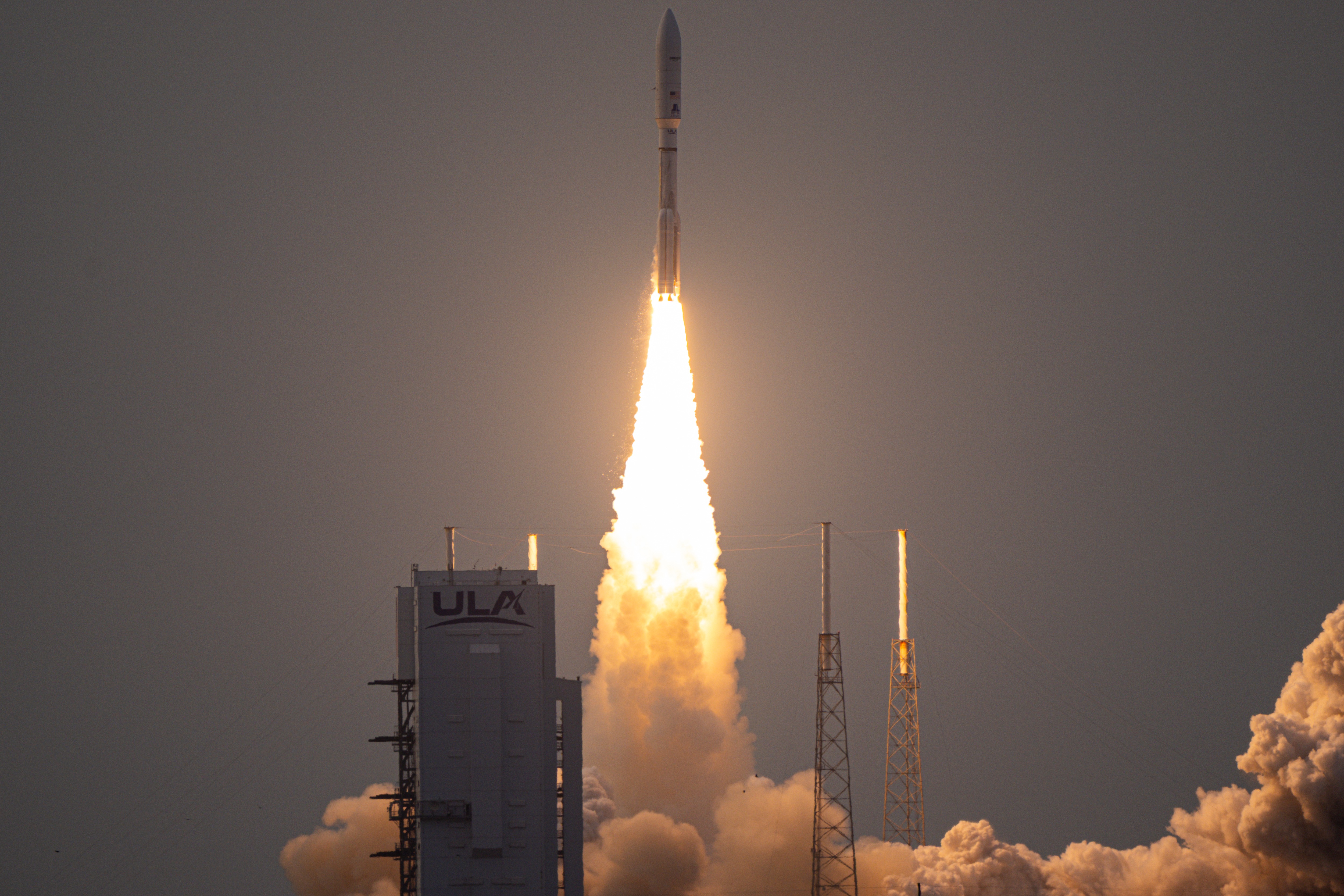 TREKKIE TOWN: SA goes boldly into space race despite technical black holes