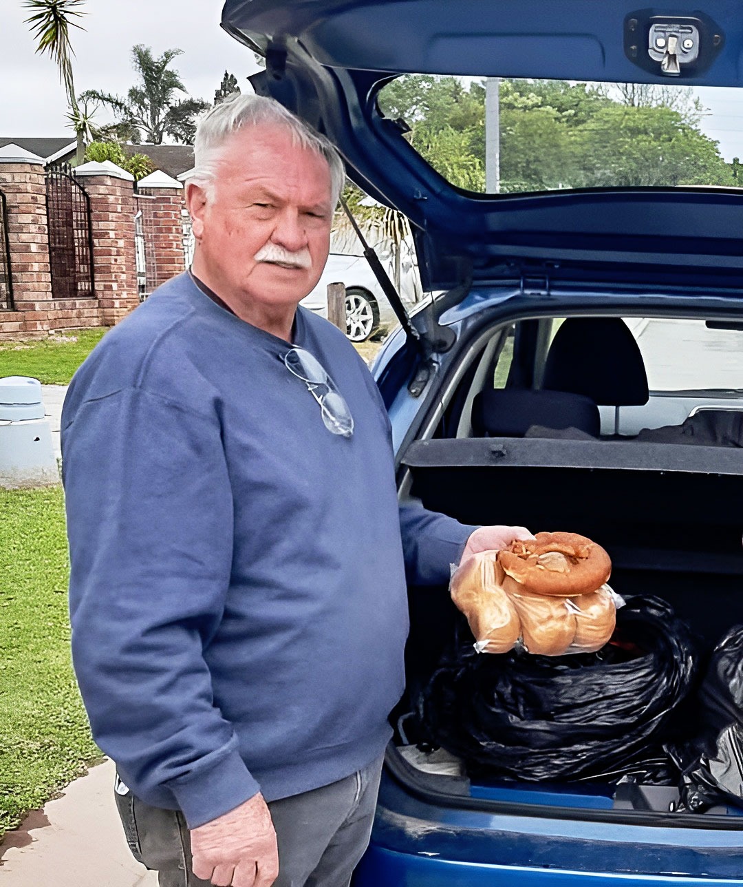 Monty Uren has called on the city to give residents a special rebate after they endured four days of no electricity and water supply. (Photo: Supplied / Monty Uren)