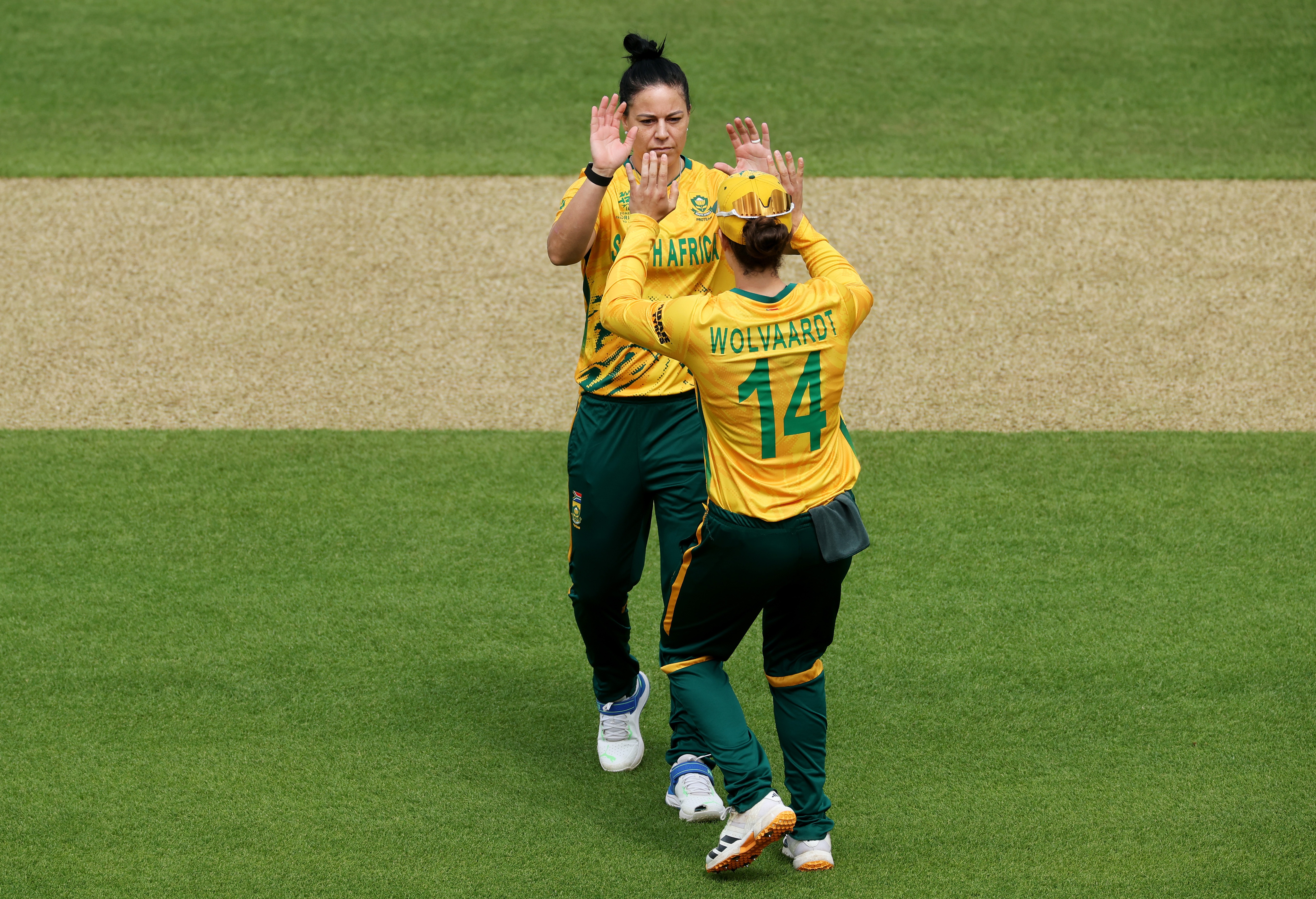 SA scrape through to clinch semifinal spot in T20 World Cup