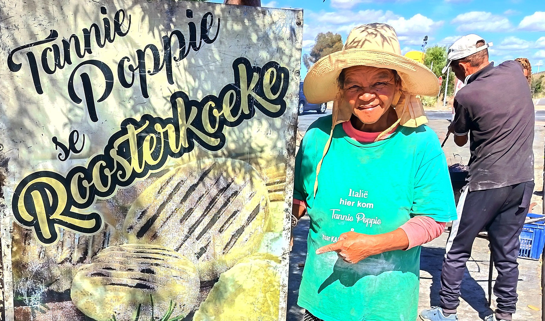 Tannie Poppie and her famous Laingsburg, Western Cape, stall. (Photo: Vincent Cruywagen)