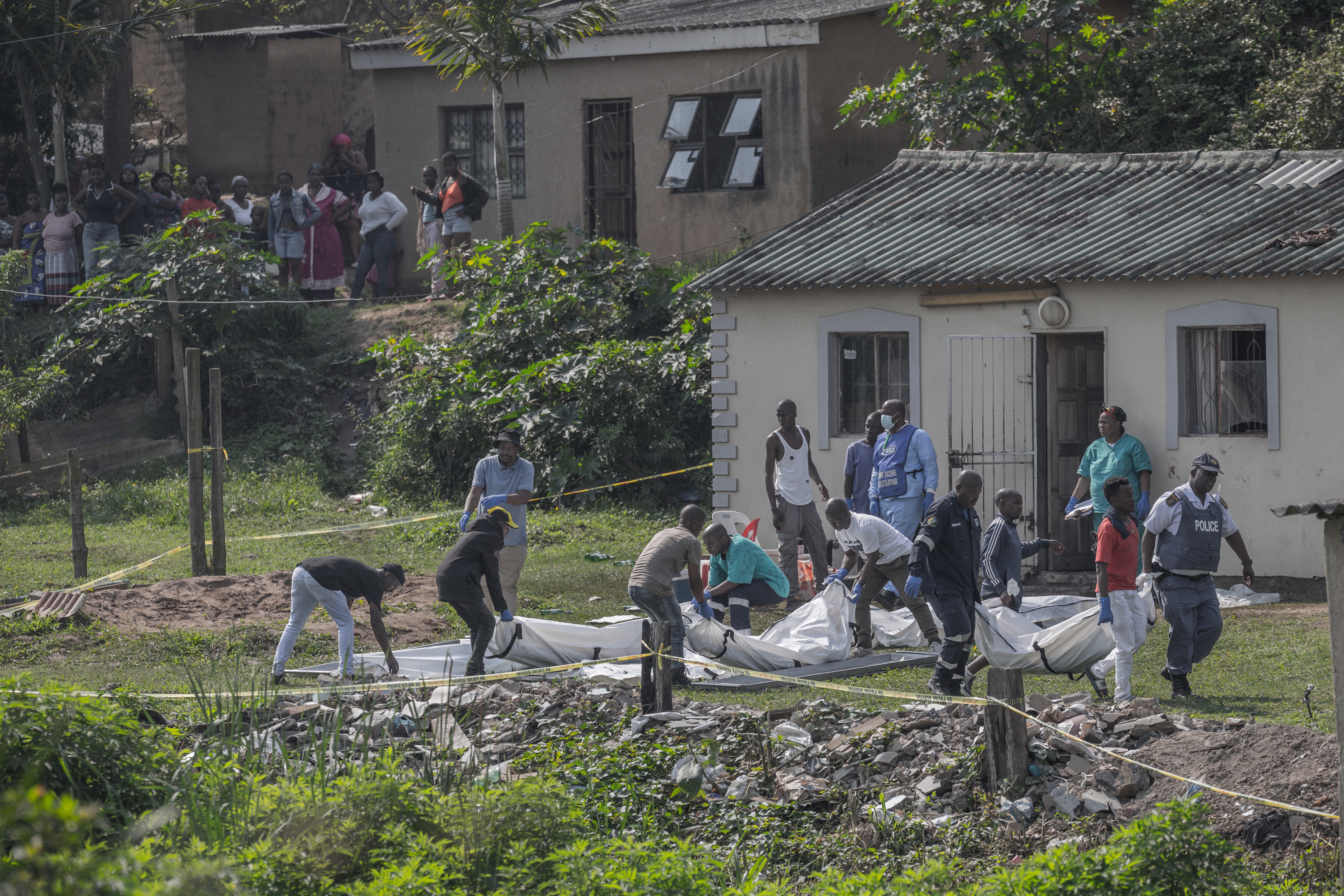 17 shot in Joburg, 10 in Cape Town — 2026 mass-killings toll now 196