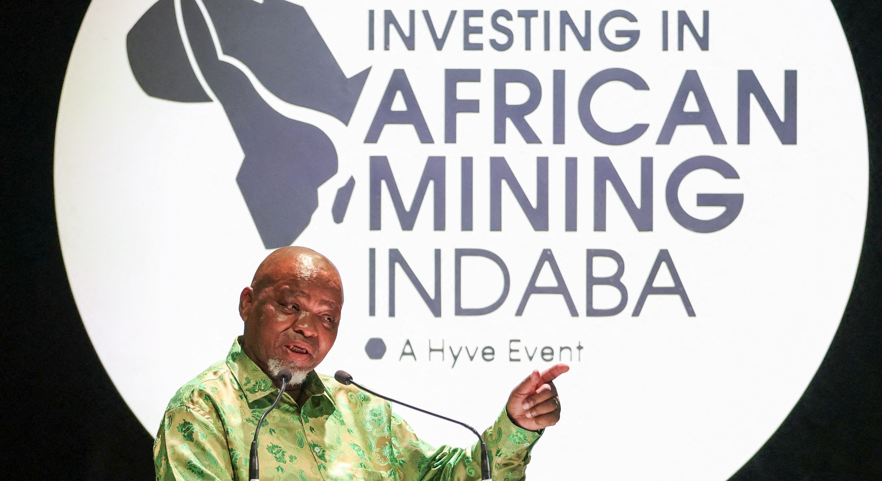 peterfab-Mantashe- DRC "spat"