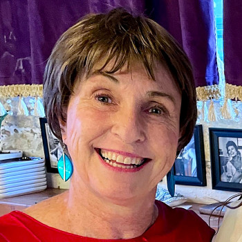 Gillian McAinsh