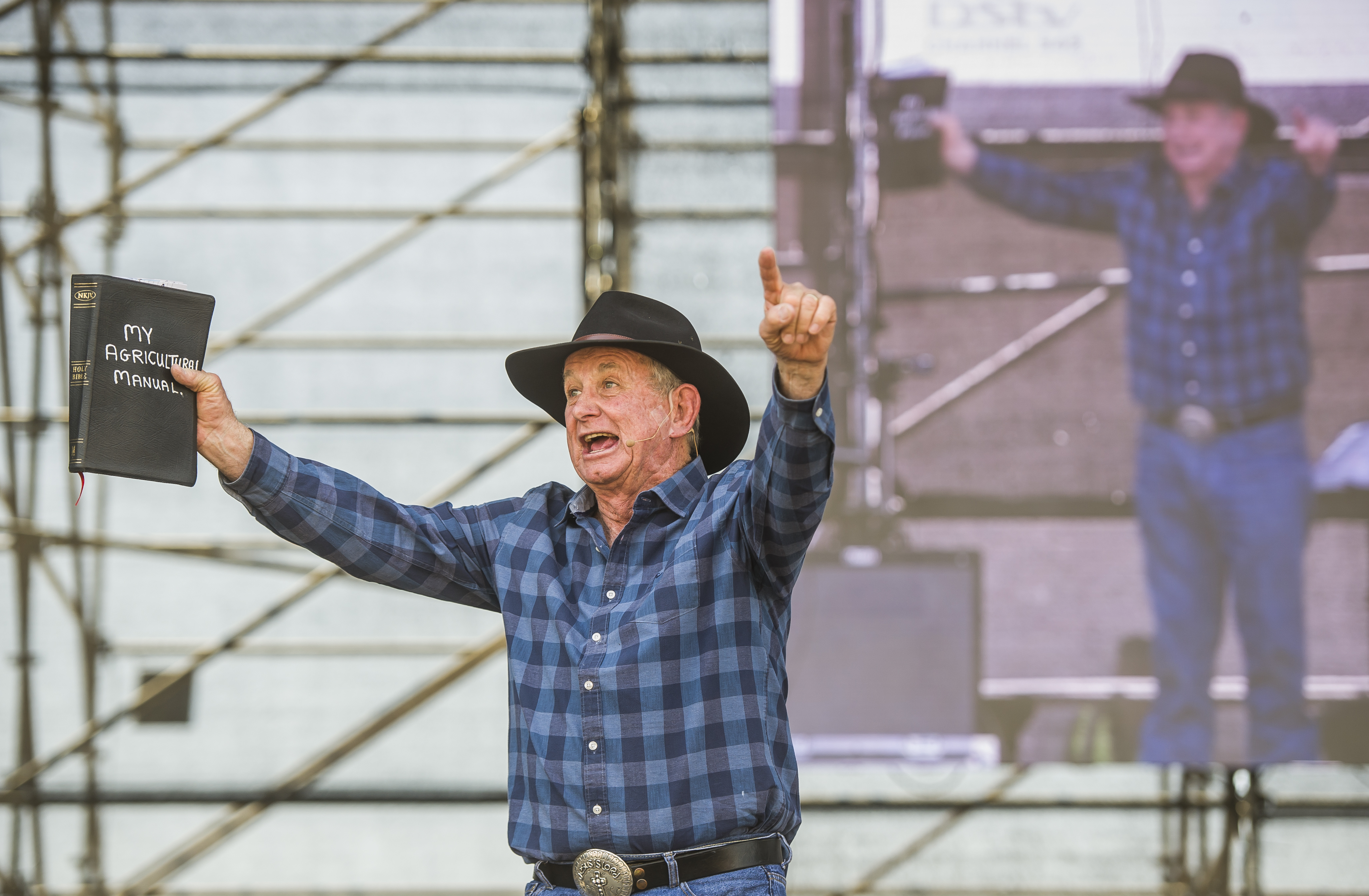 Free State races to curb Covid-19 outbreak as Angus Buchan tests positive and country cases rise to 927