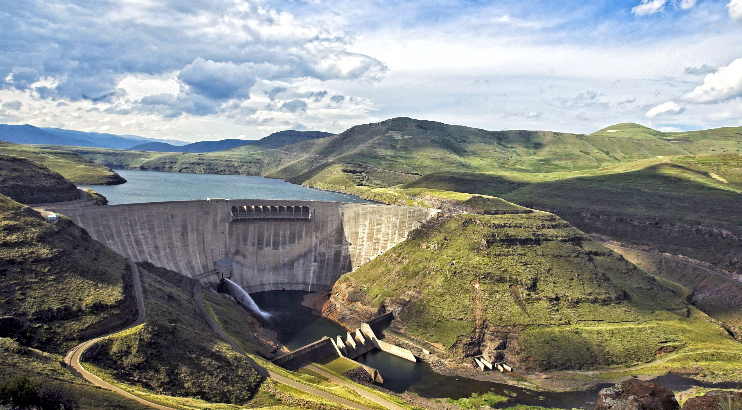 Lesotho's top politicians feed on rural water project