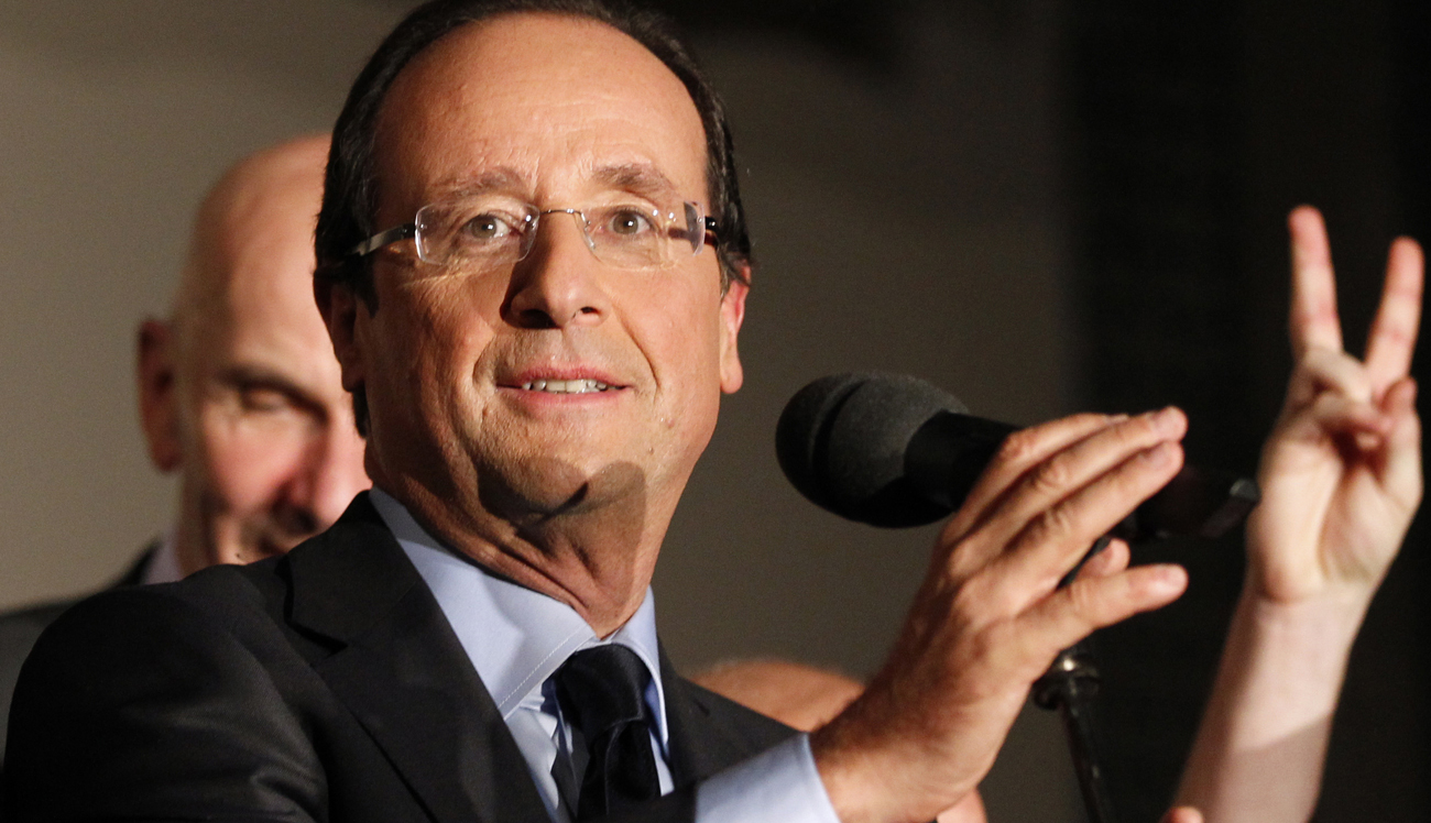 France's Hollande escalates row with Catholics over gay marriage