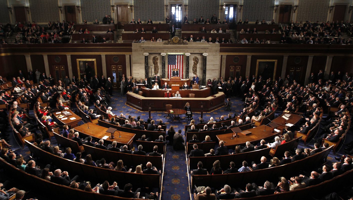 US debt limit extension bill passes House, gets Reid endorsement