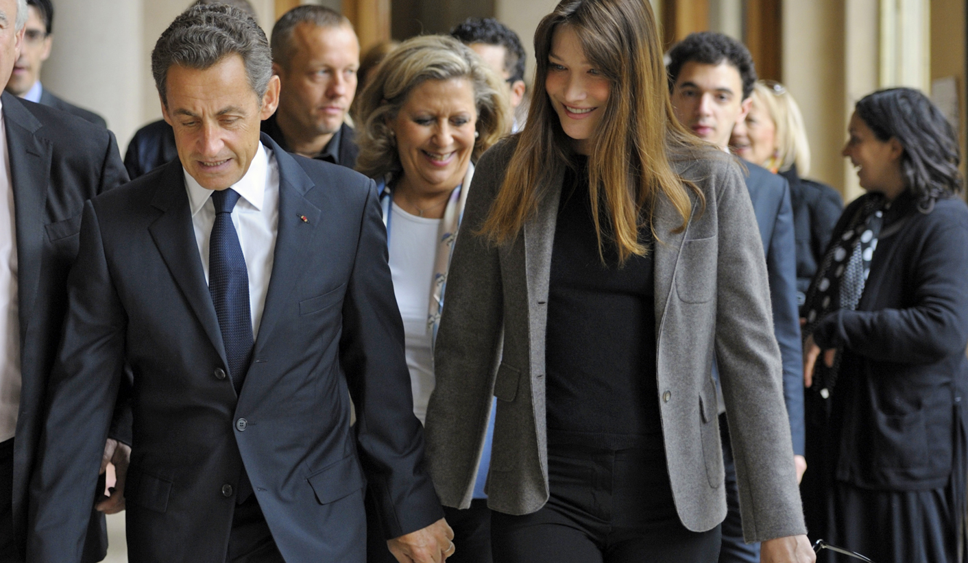 French left seen winning parliament control