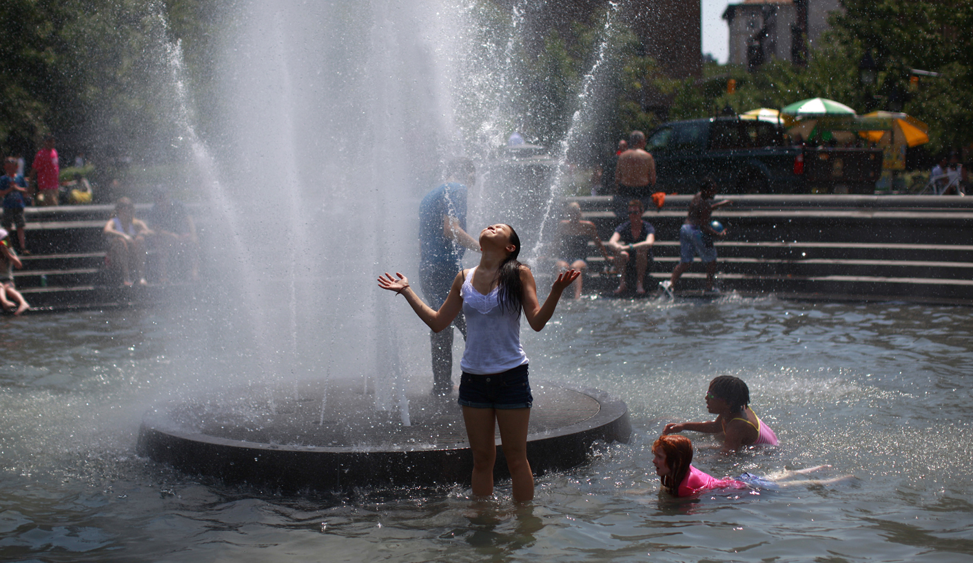 Scorching heat roasts eastern United States