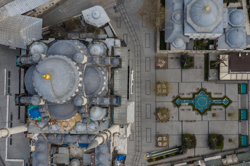 Turkey Imposes Weekend Lockdown In Major Cities To Curb Coronavirus Spread