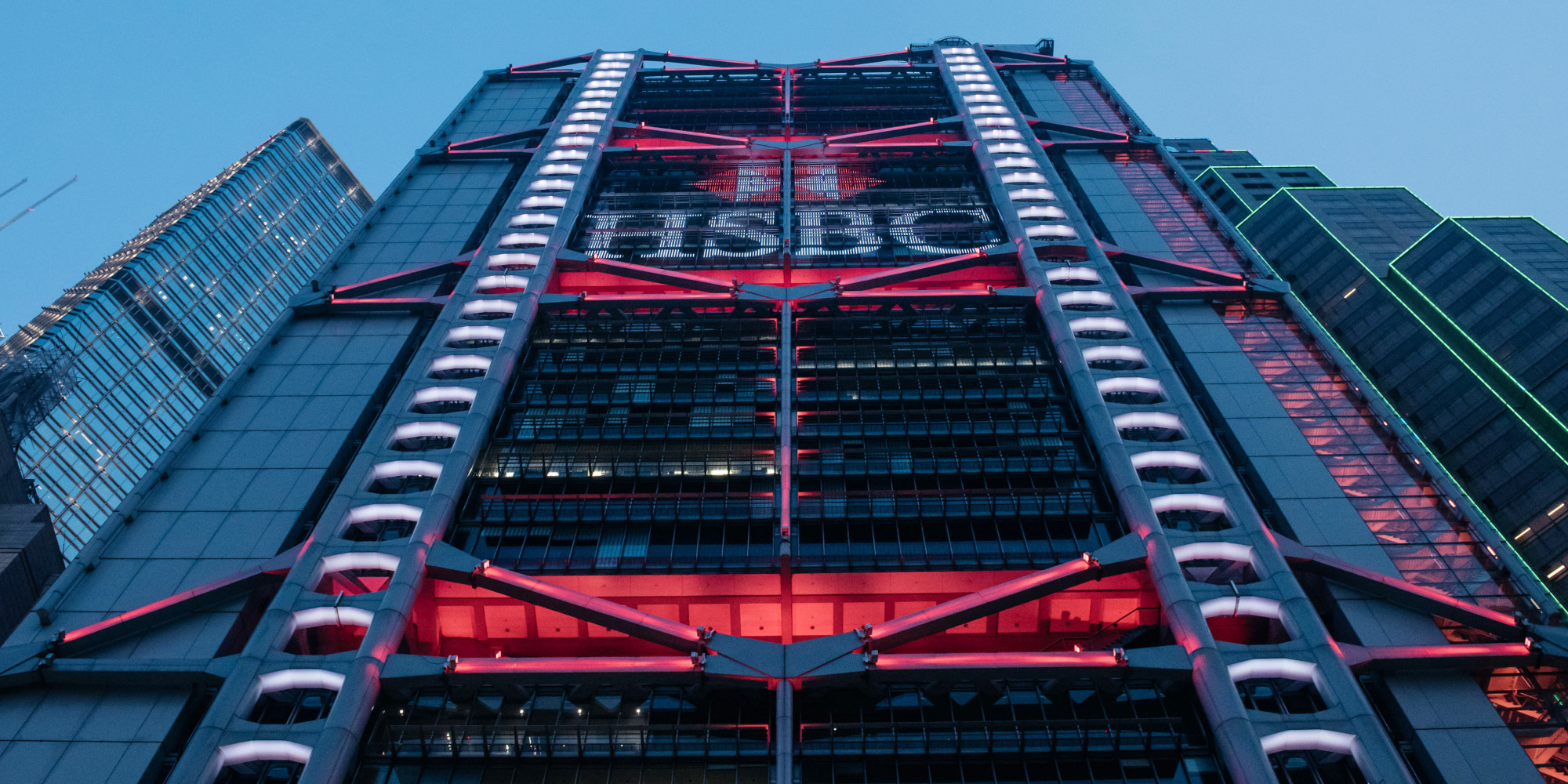 Zimbabwe Targets $700 Million From Controversial Payment Tax (1)