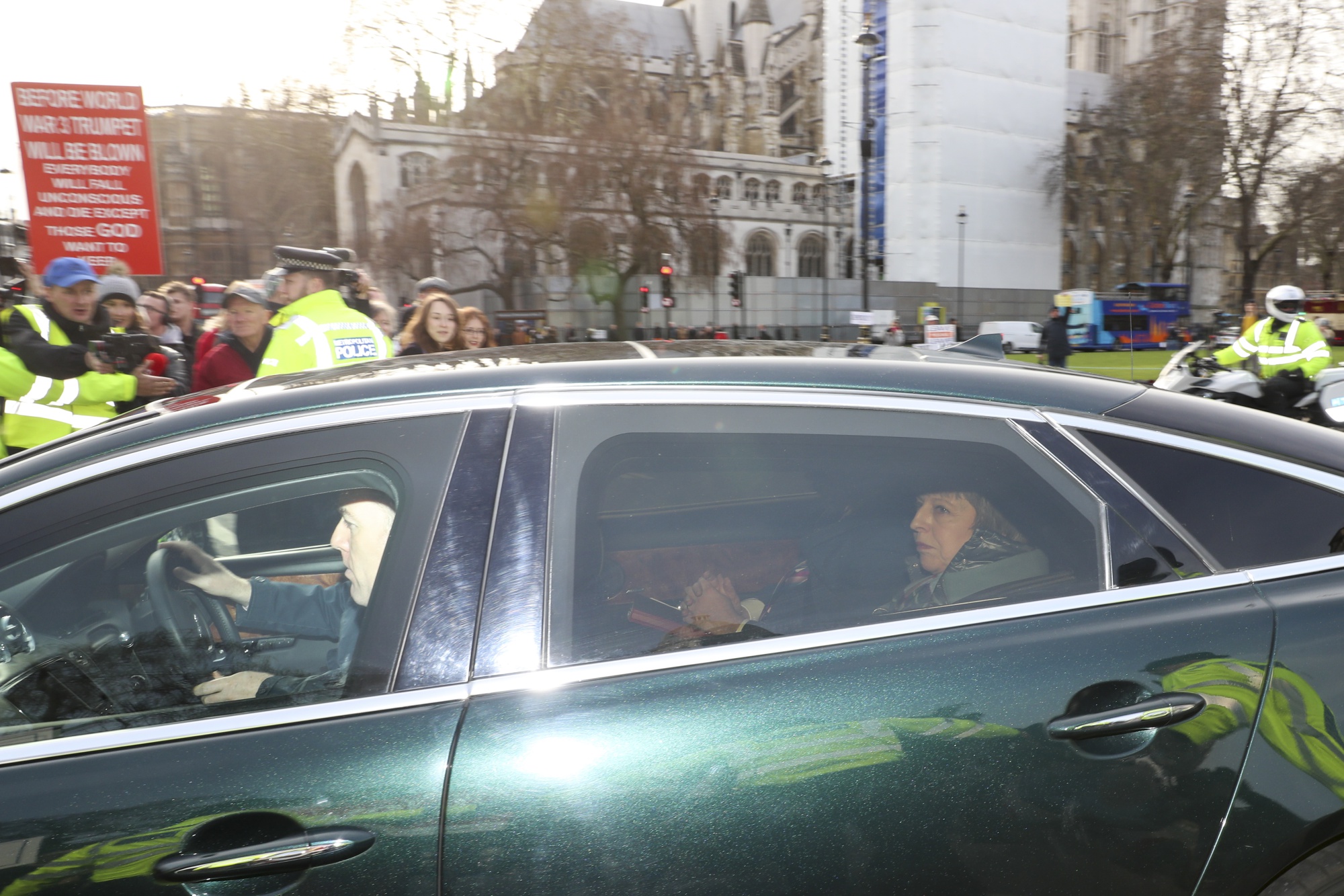 U.K. Parliament Rips Up Brexit Deal and Sends May Back to Talks