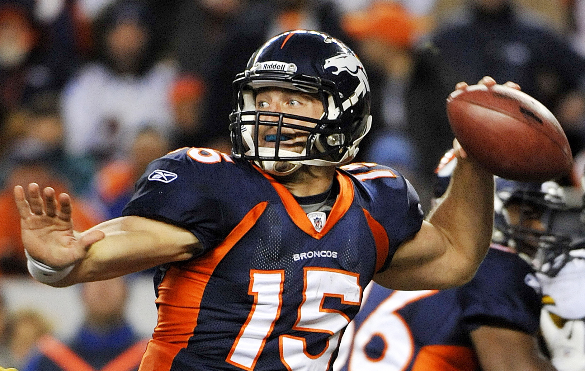 Tim Tebow works out for Jaguars at tight end Source: FIELD LEVEL MEDIA