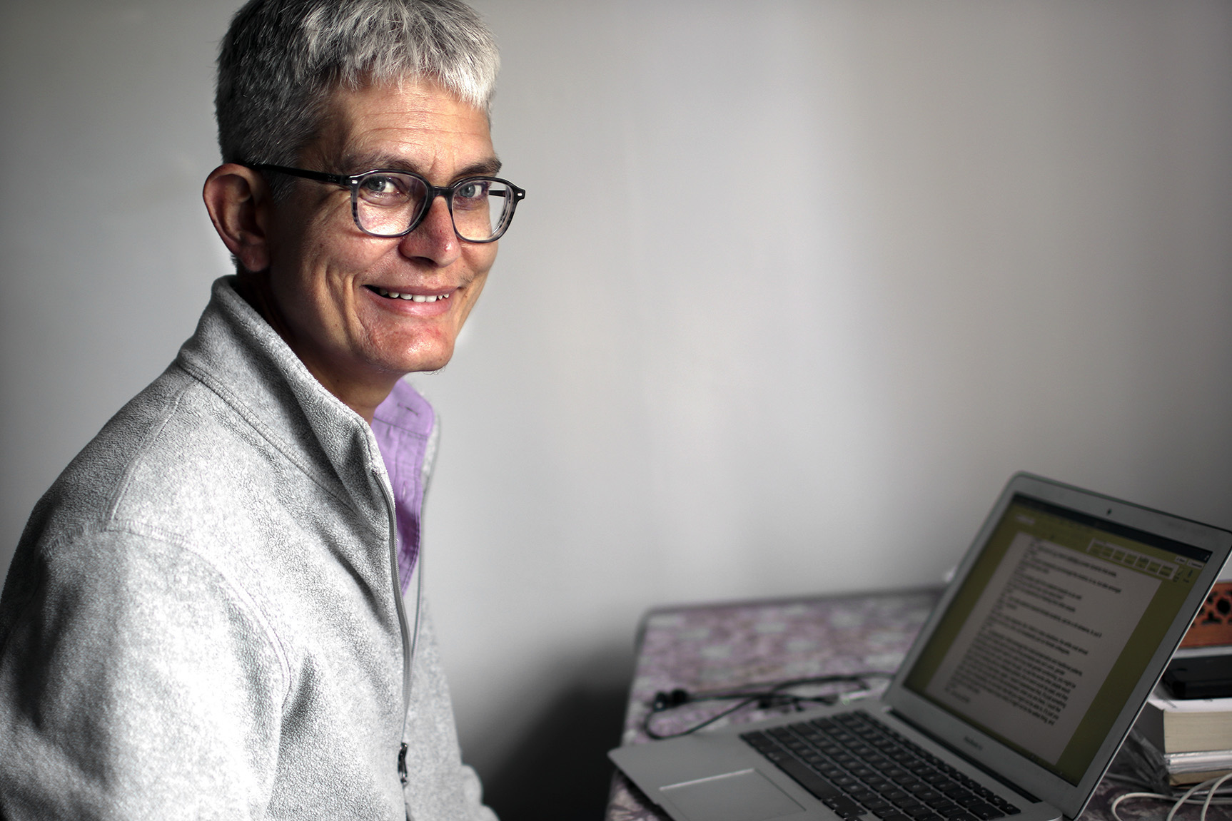 Elma de Vries: ‘Do what your hands find to do’