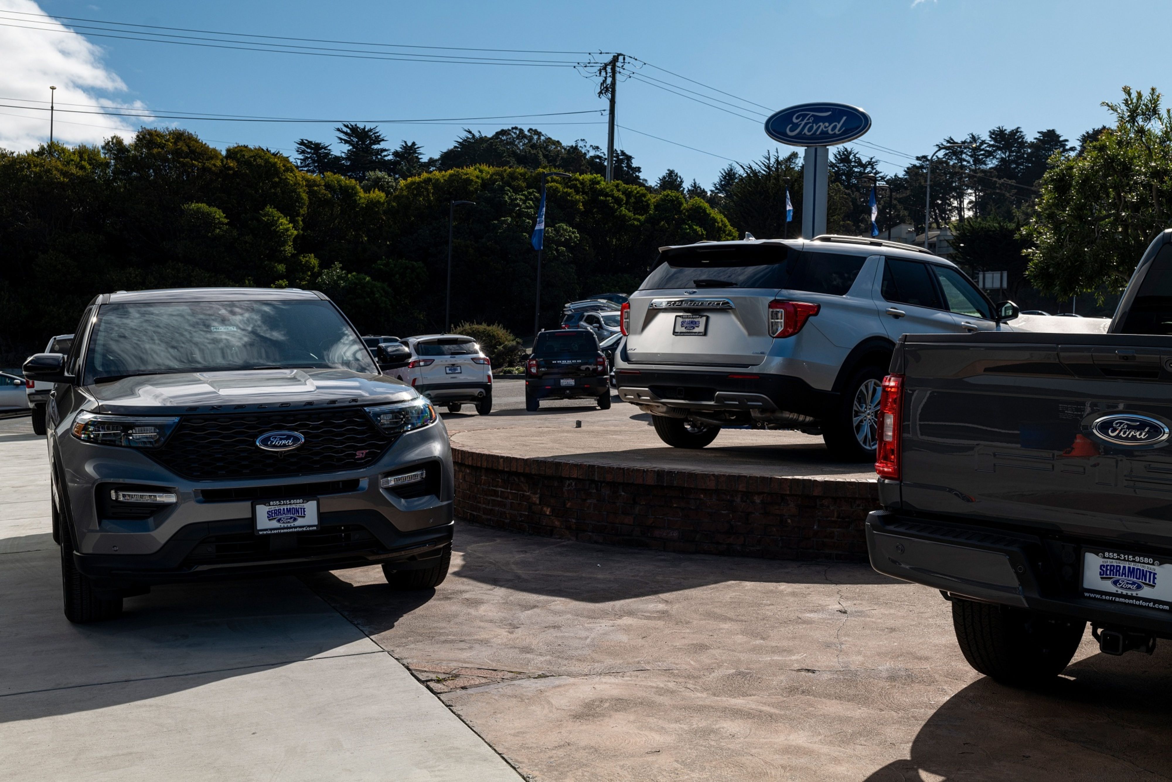 Cars Keep Getting Pricier and the Commodity Boom Makes It Worse