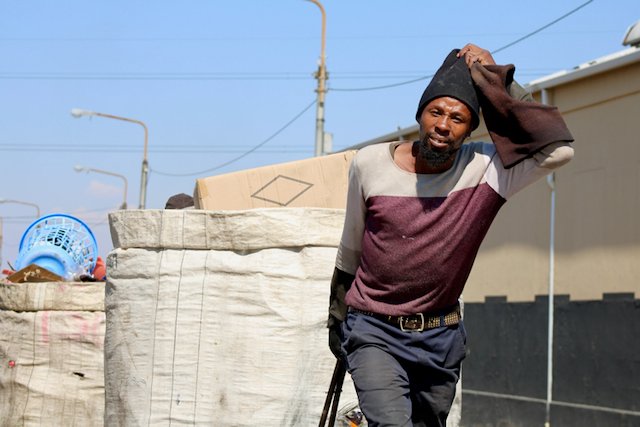 Waste pickers’ livelihoods at risk in Johannesburg owing to conflict with Separation@Source programme