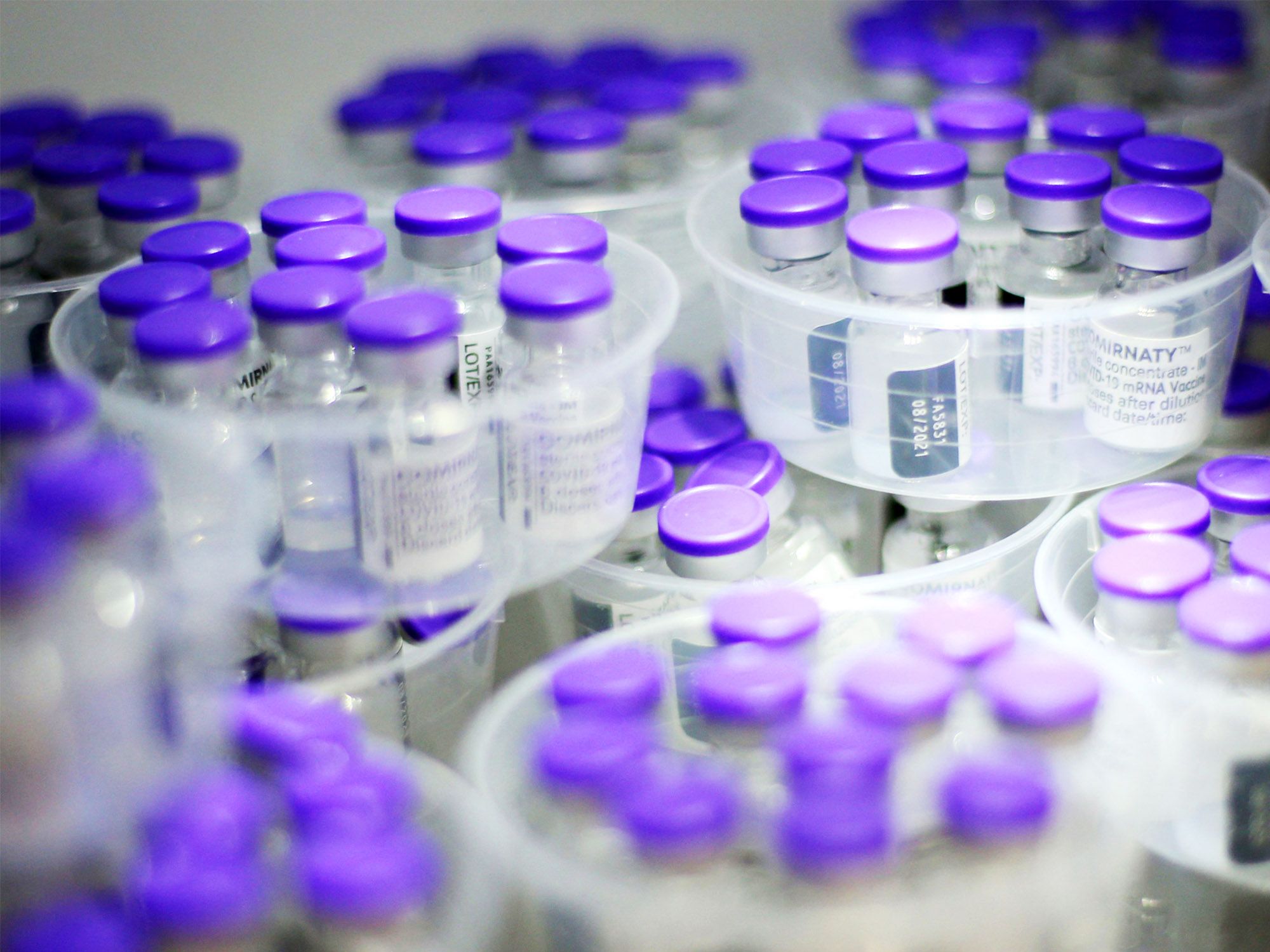 G-7 Commits to 1 Billion Extra Covid Shots in Final Communique