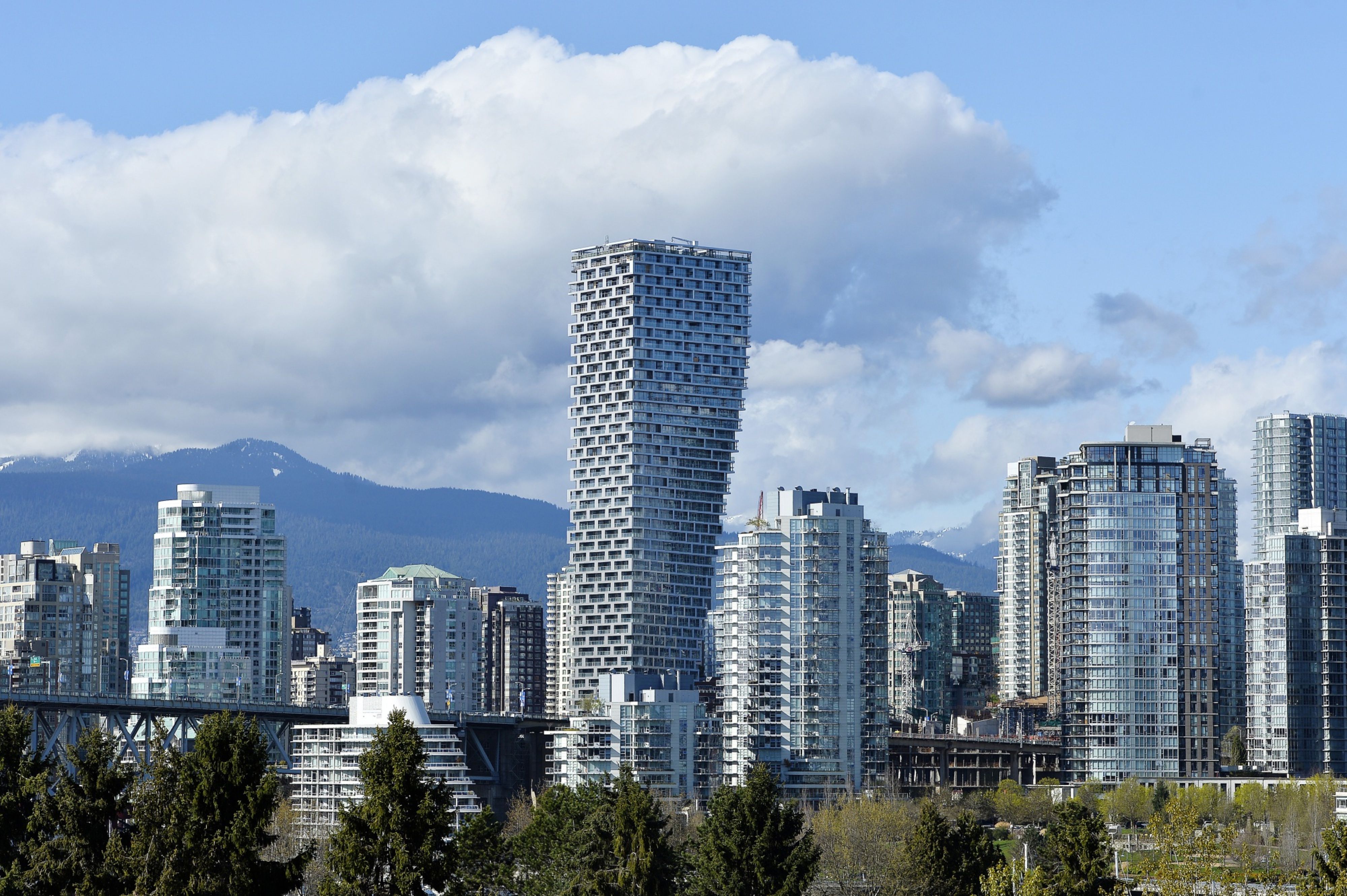 World’s Most Bubbly Housing Markets Flash 2008 Style Warnings