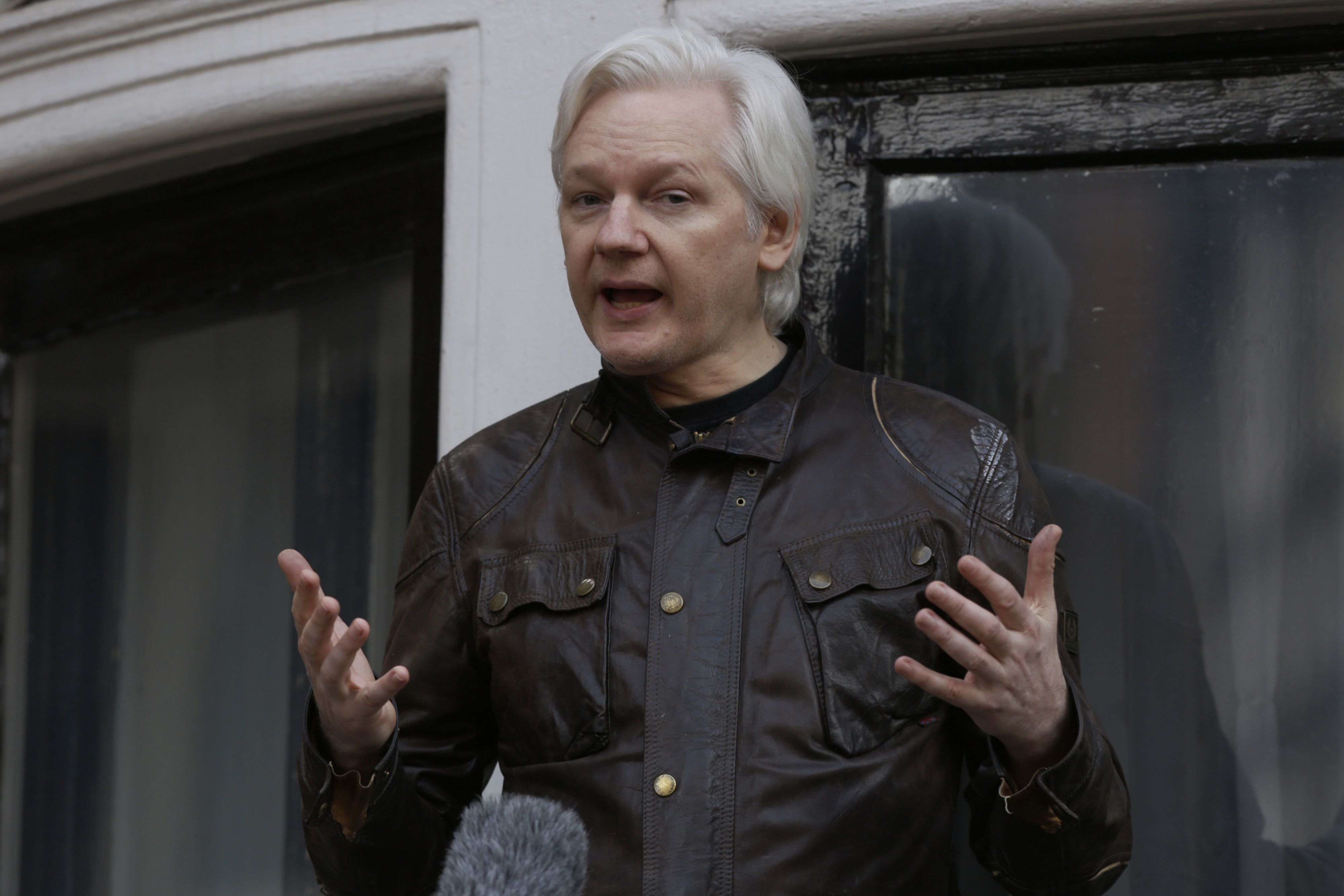 WikiLeaks's Founder Julian Assange Closer To Freedom As Swedes Drop Case 