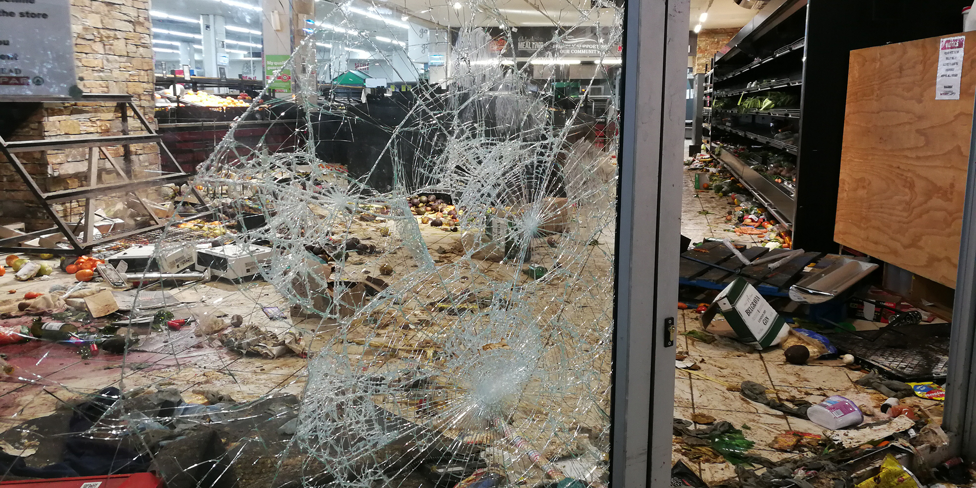 Report from the looting frontline: I am the closest I have ever been to losing hope