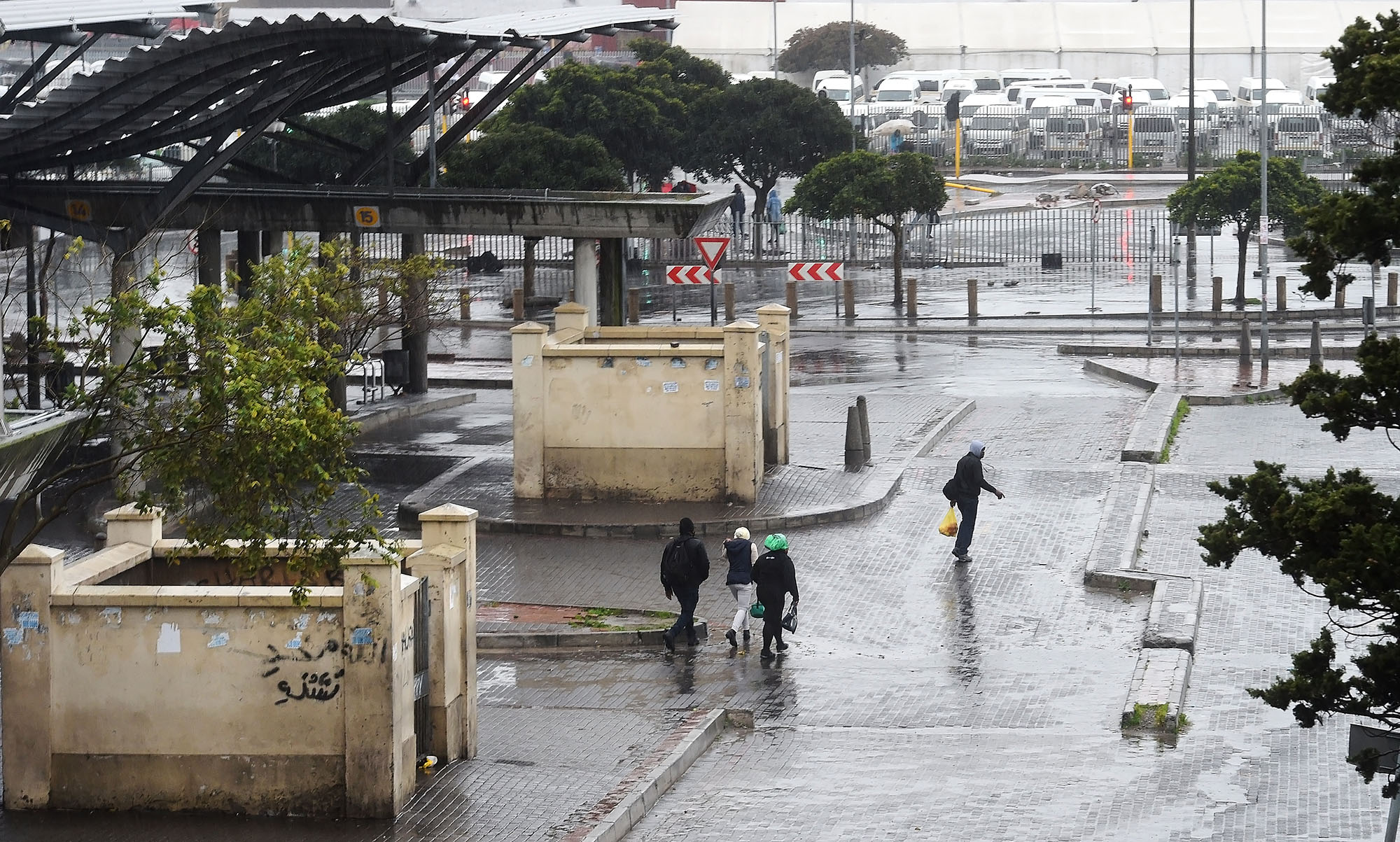 Cape Town commuters left stranded and terrorised by minibus taxi war