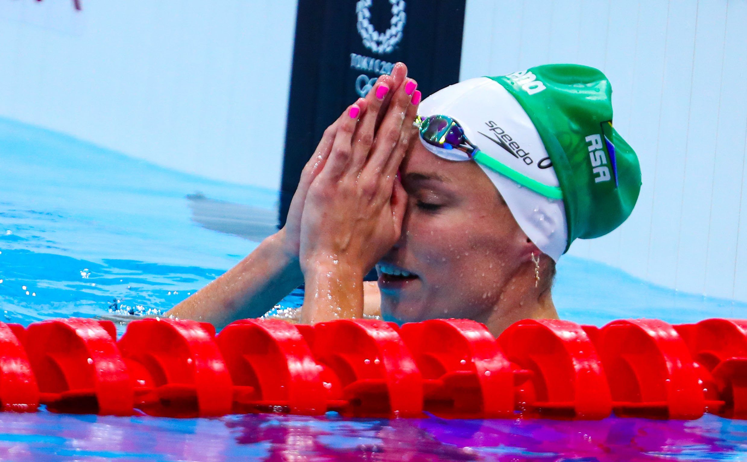 South Africa's Schoenmaker upstages favourites and sets record in 100m breaststroke heats