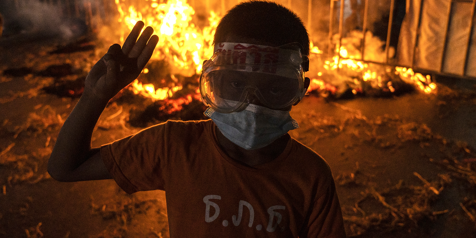 Bloomberg-Global-Update19/8 option 1