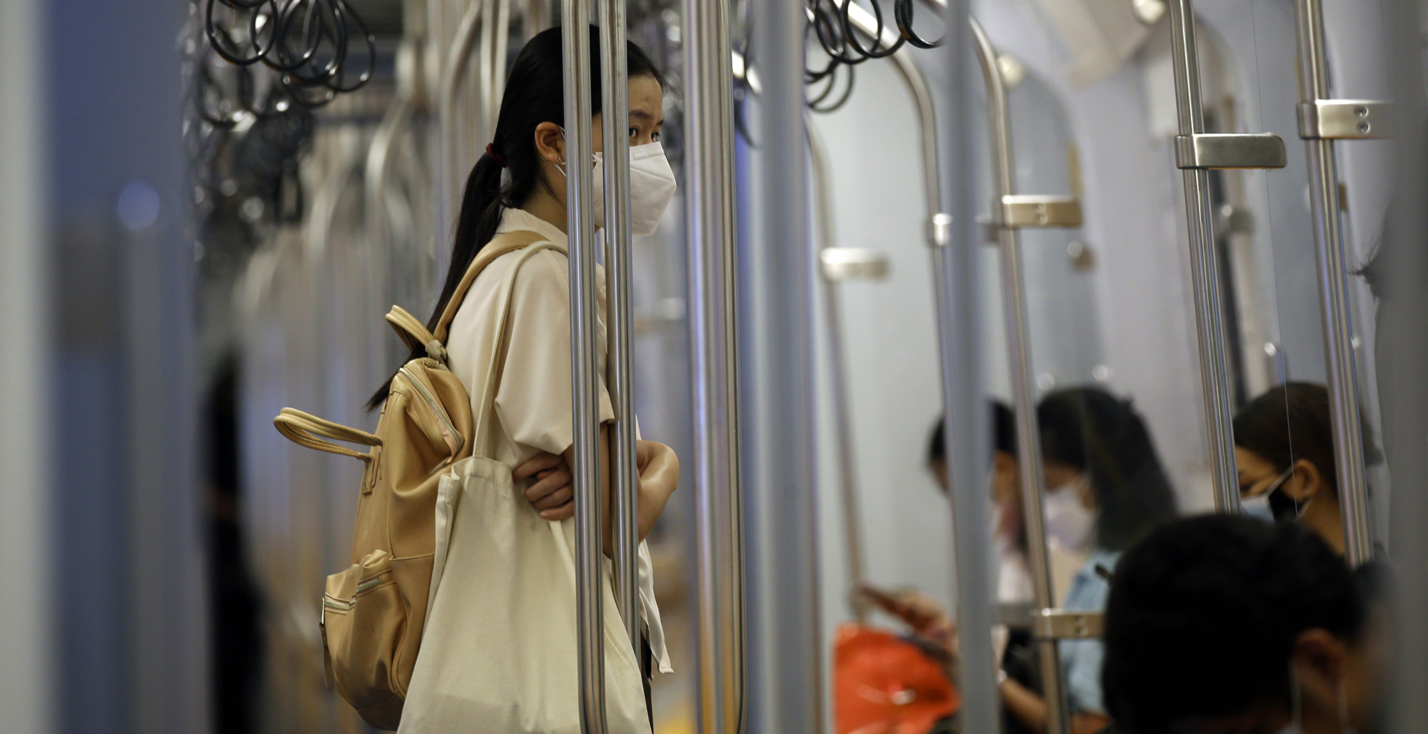 Bloomberg-Global-Update4/8 option 3