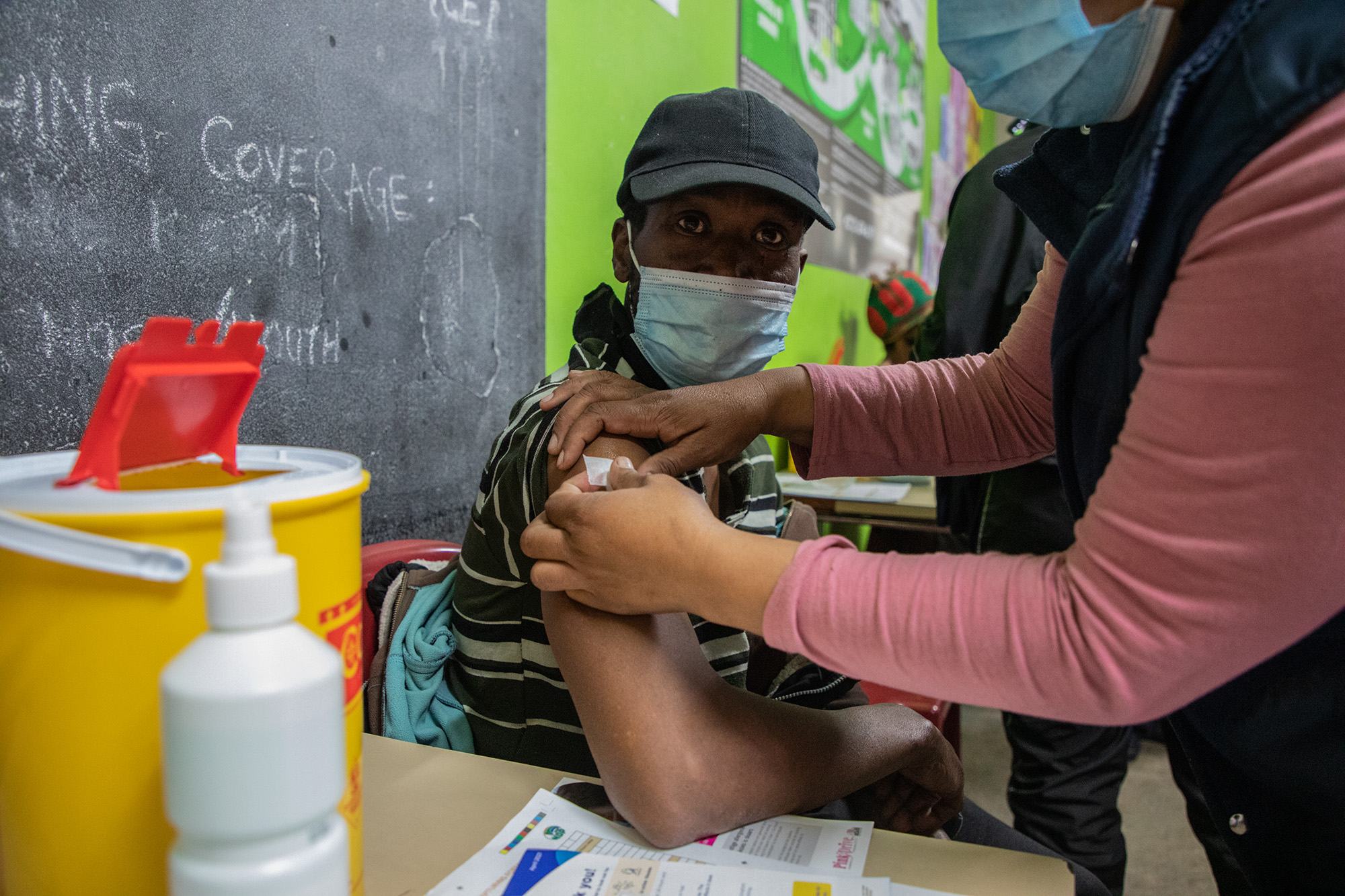 Anti-vaxxers attempt to scupper efforts to vaccinate the homeless