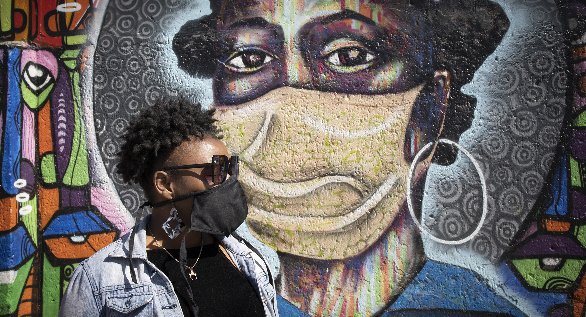 Bloomberg-Global-Update2/9