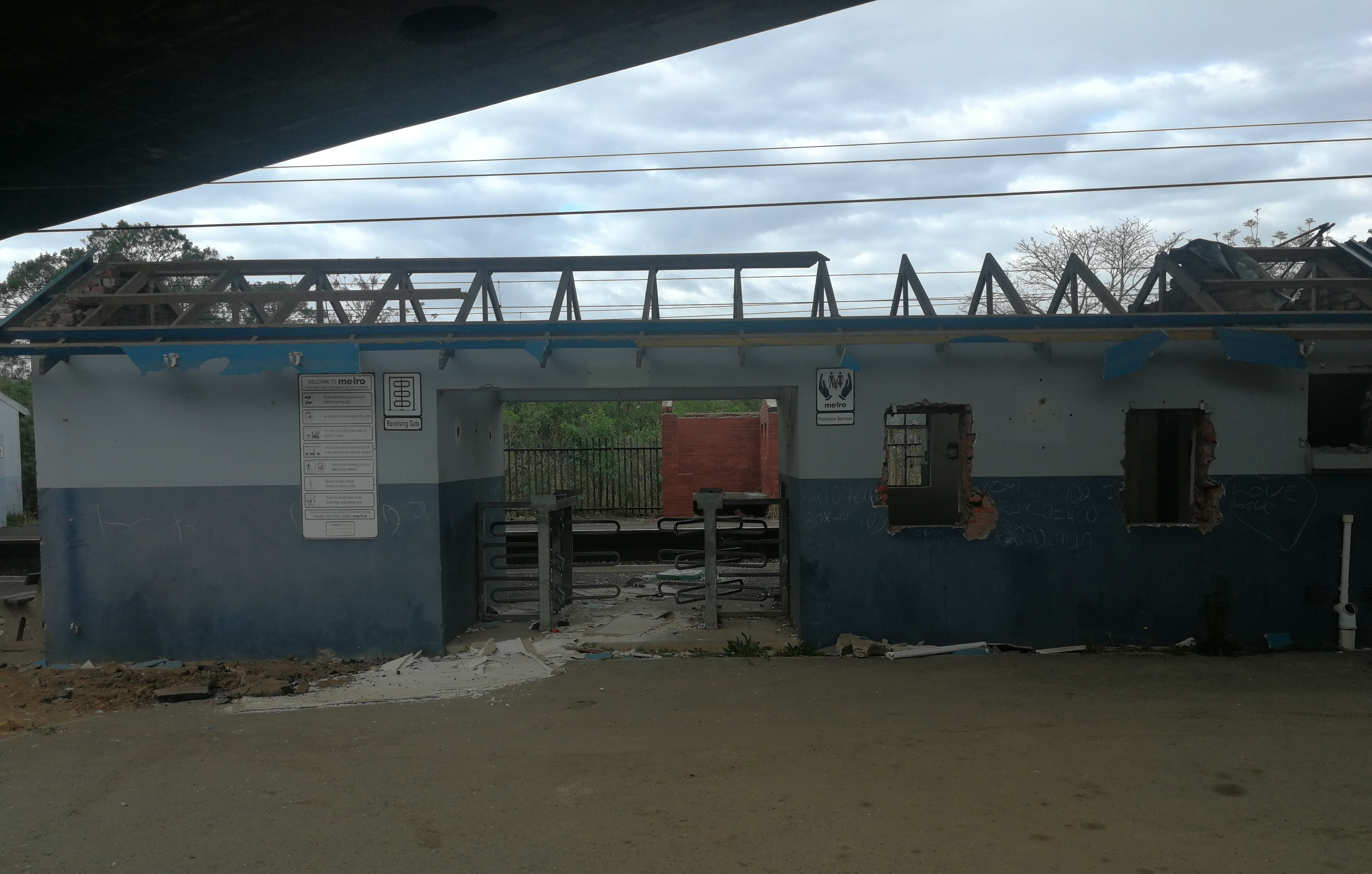 Prasa pins blame for collapsing East London train service on Covid-19 and vandalism