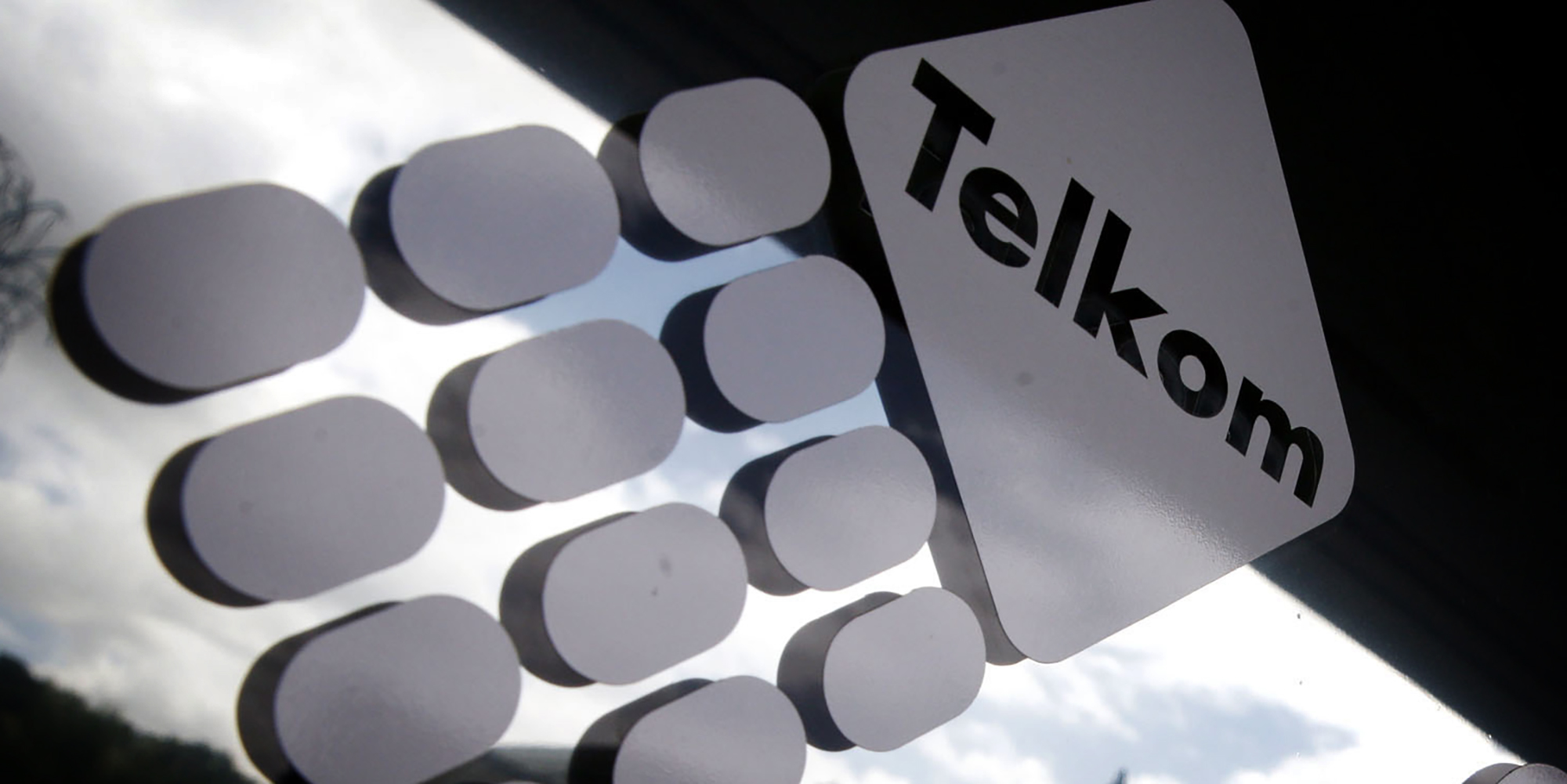 On the spectrum: The fight between mobile operators and South Africa’s telecoms regulator over frequencies intensifies