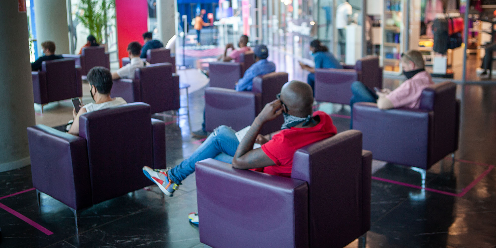 Bloomberg-Global-Update28/10 option 3