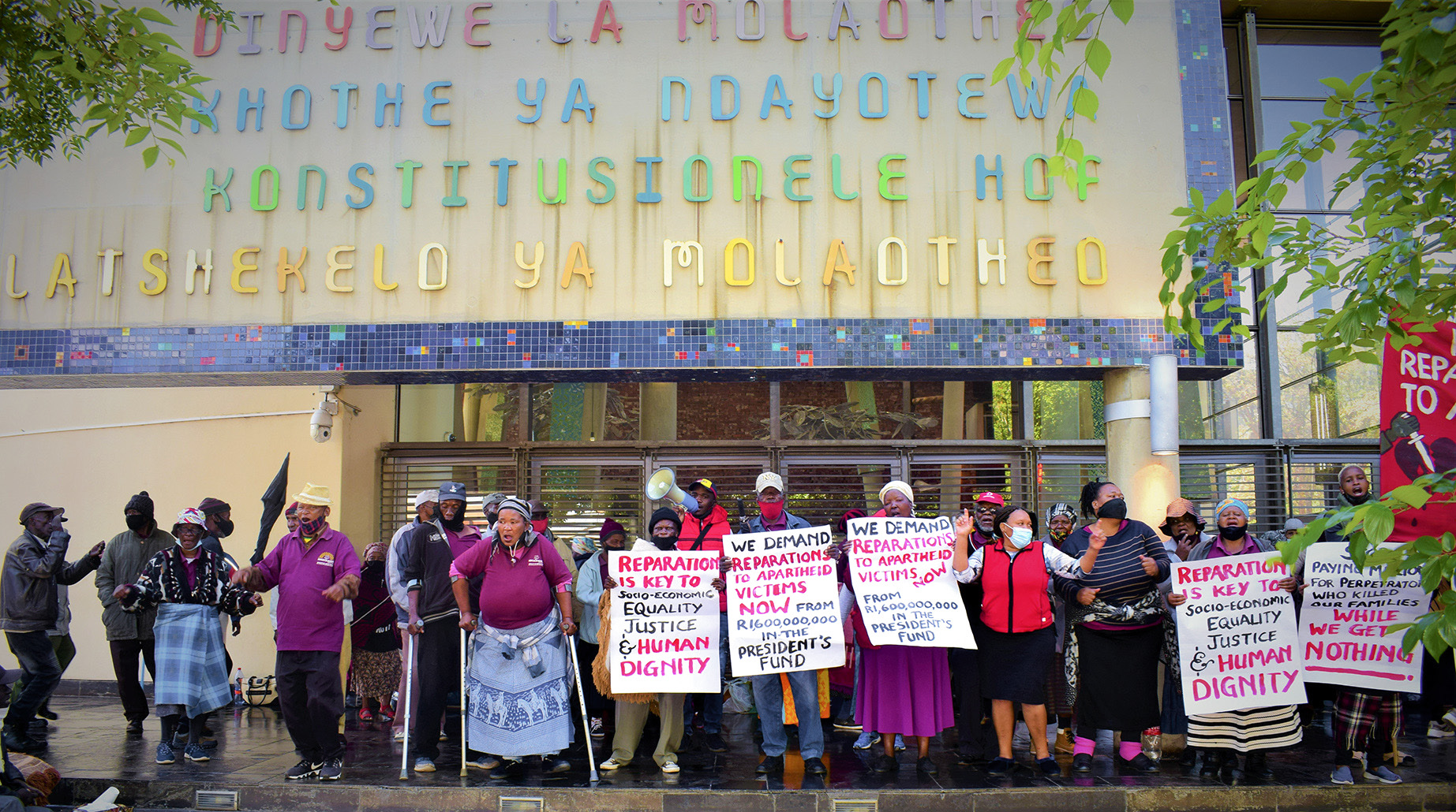 Senior activists demand reparations for victims of apartheid