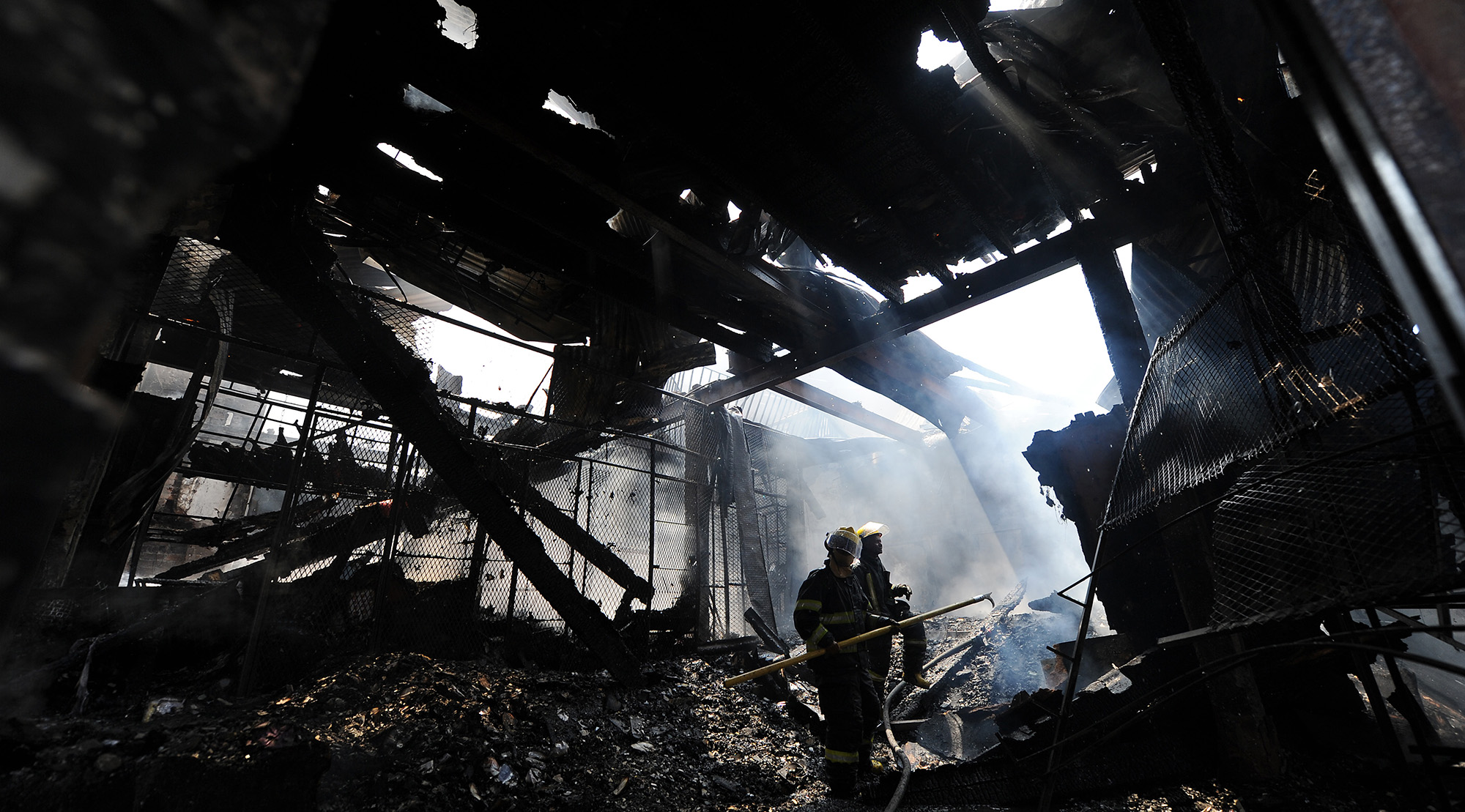 While Joburg battles systemic firefighting problems, private brigade moves in