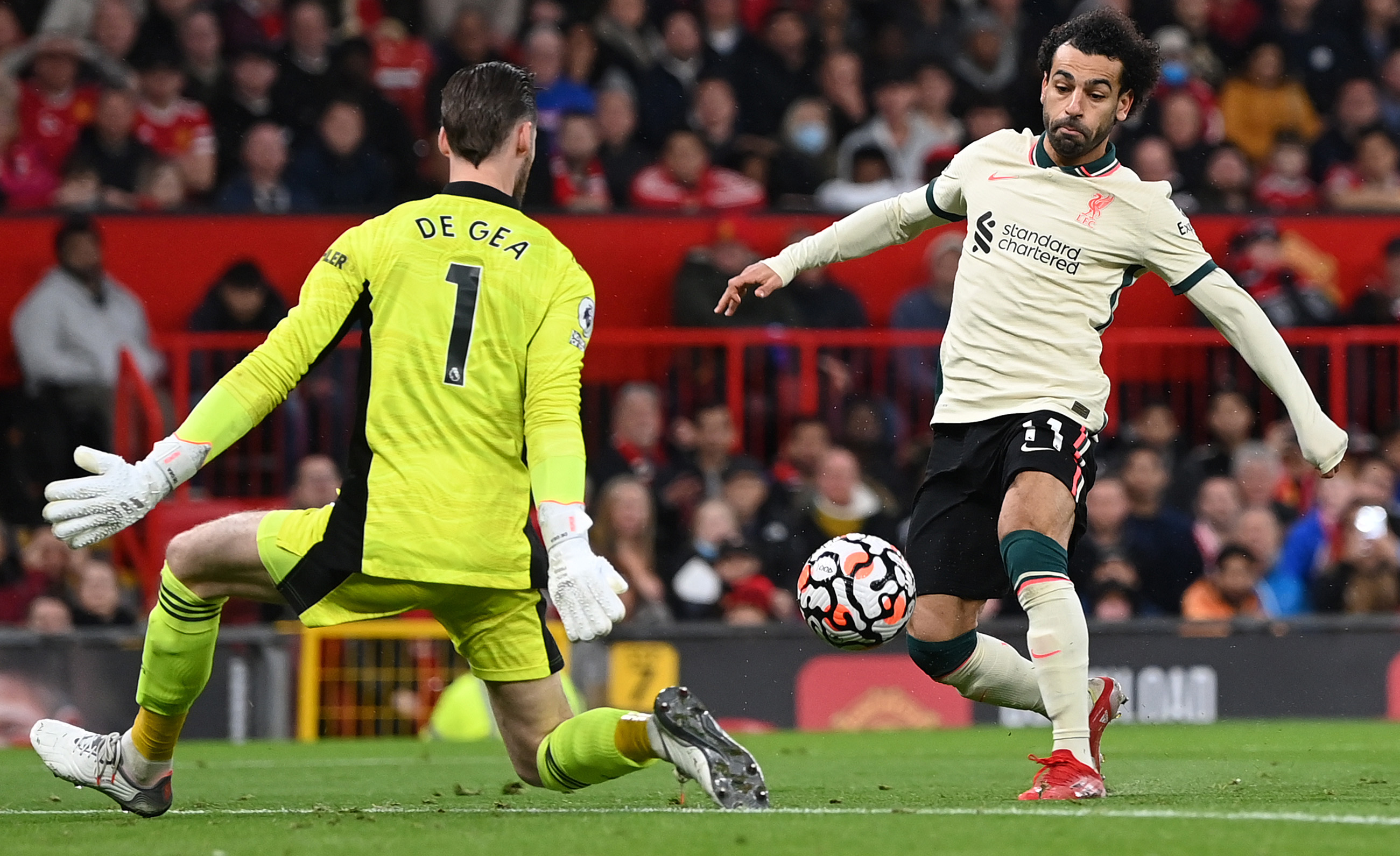 ‘I do believe in myself,’ Solskjaer says after Liverpool thrashing