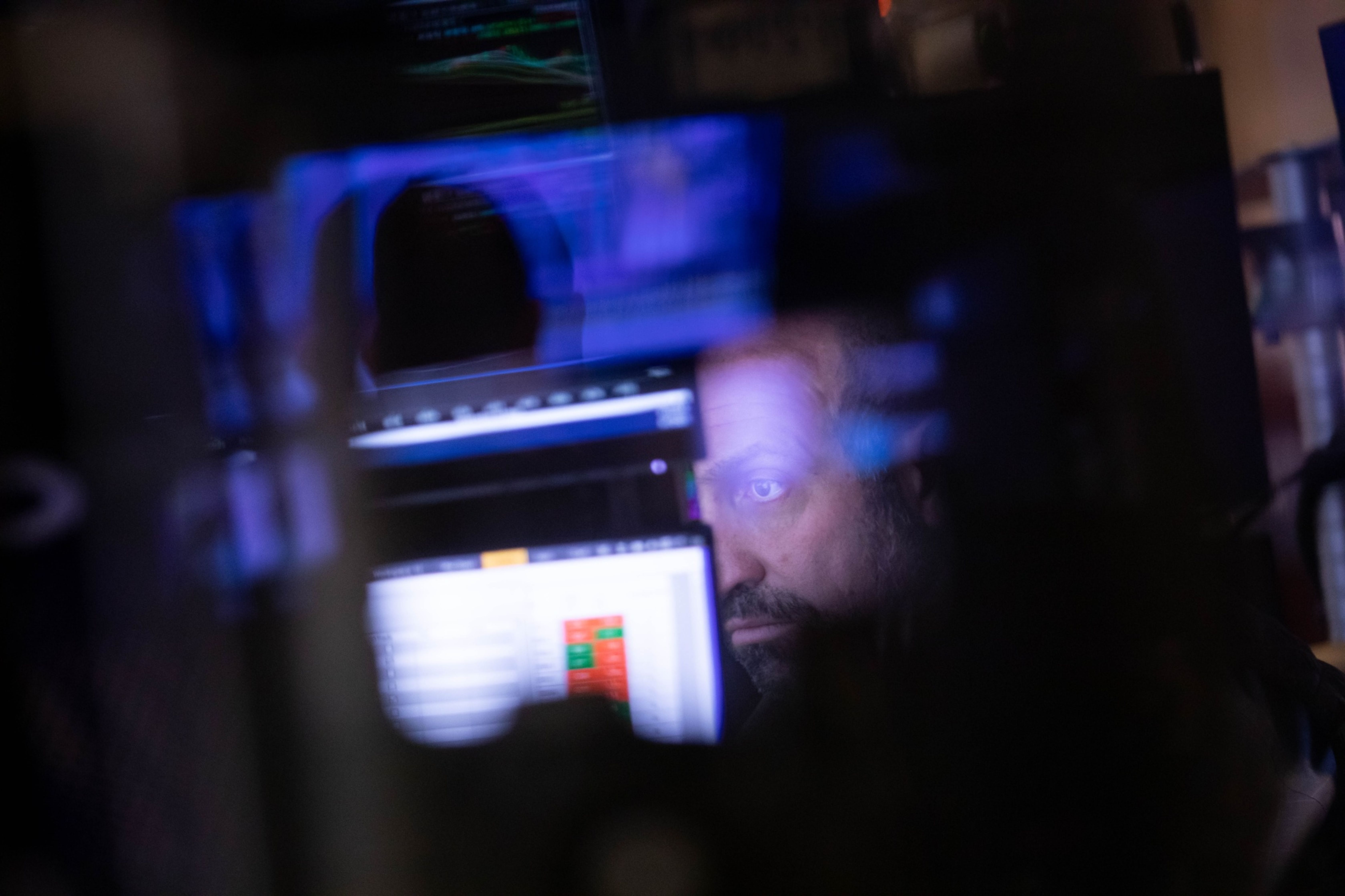 Asia stocks set to fall with focus on rates path: markets wrap