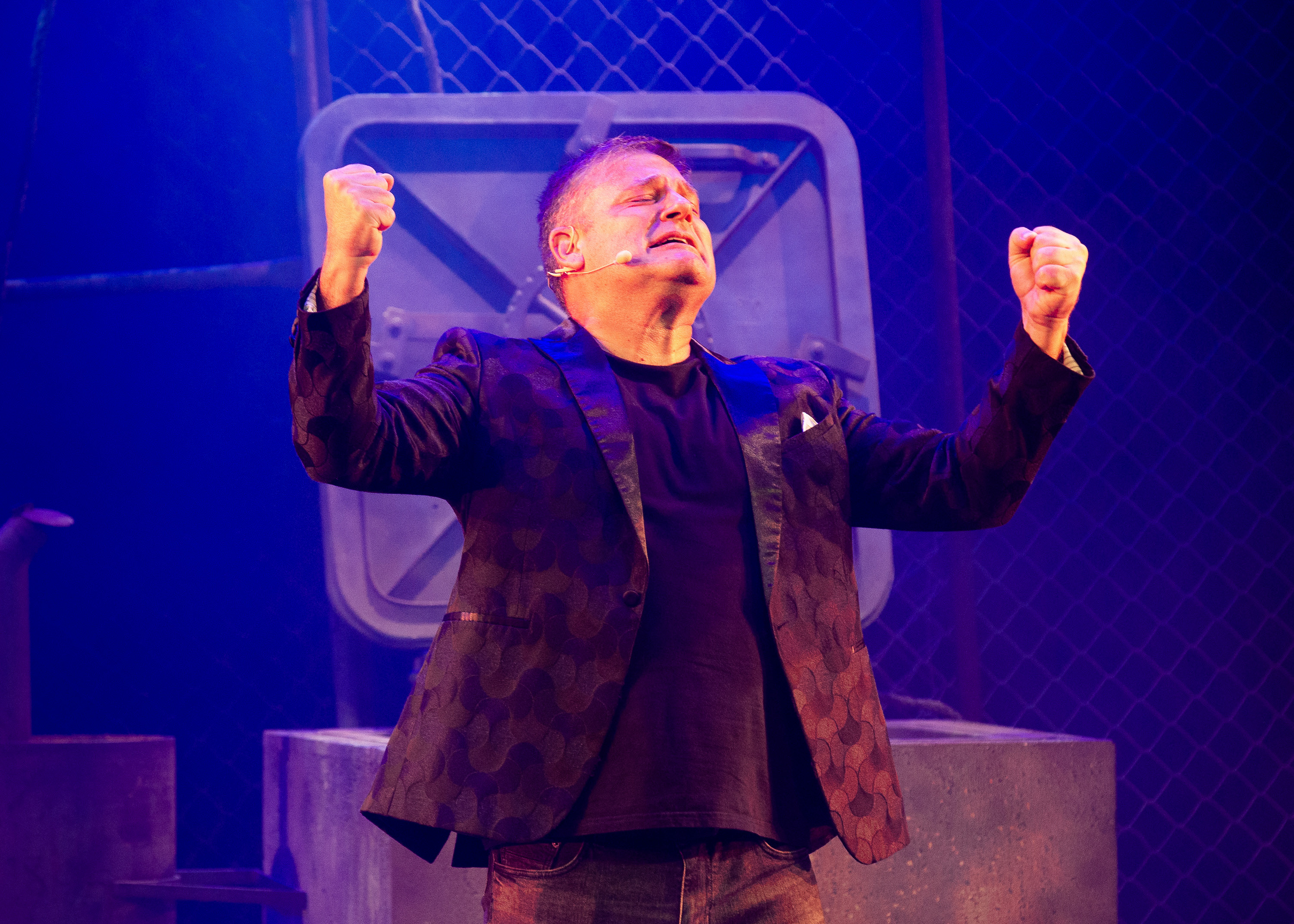 In ‘Apocalaughs Now!’, Alan Committie talks cigarettes, booze bans and Donald J Trump