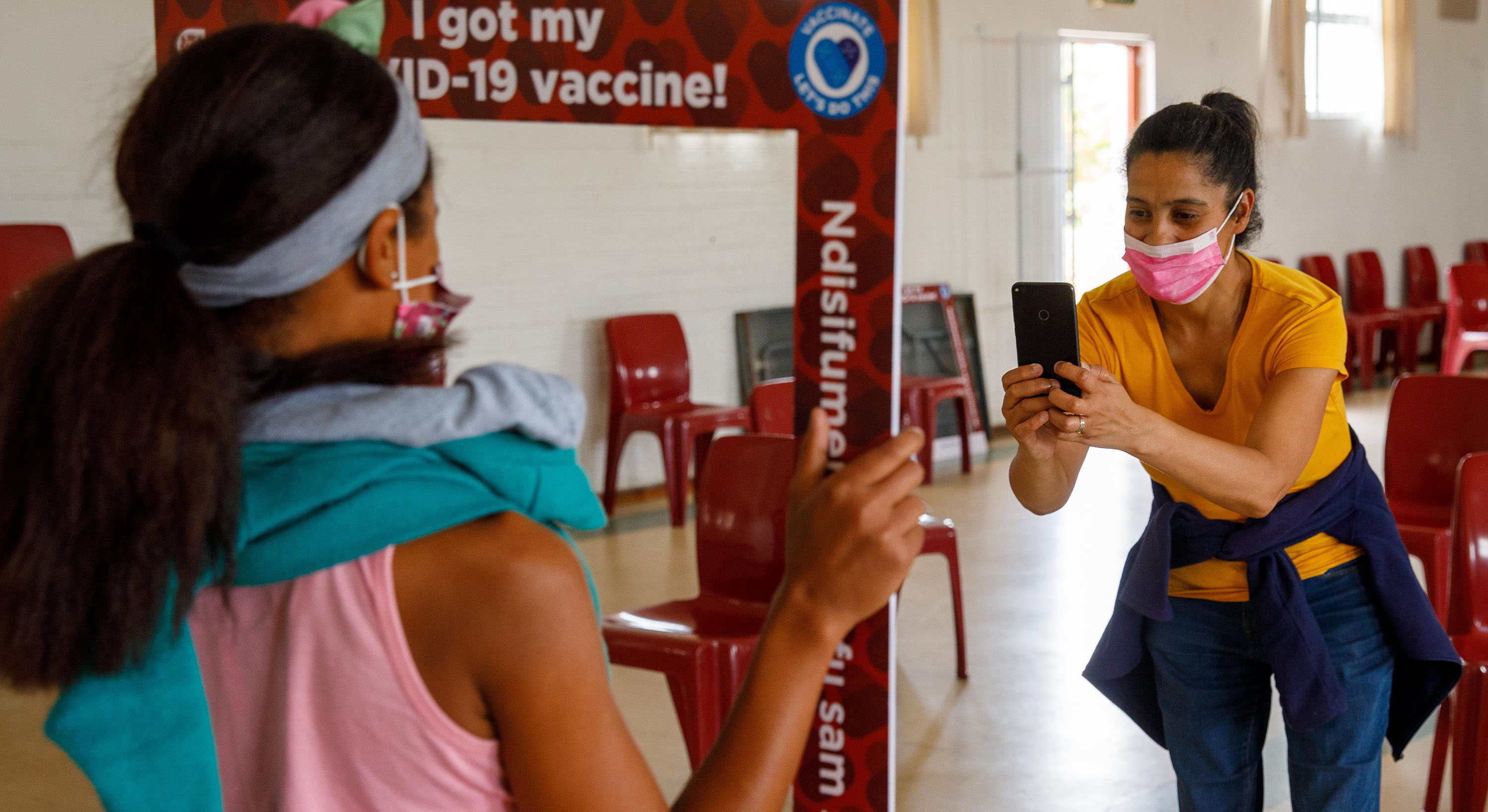 Bloomberg-Global-Update22/11