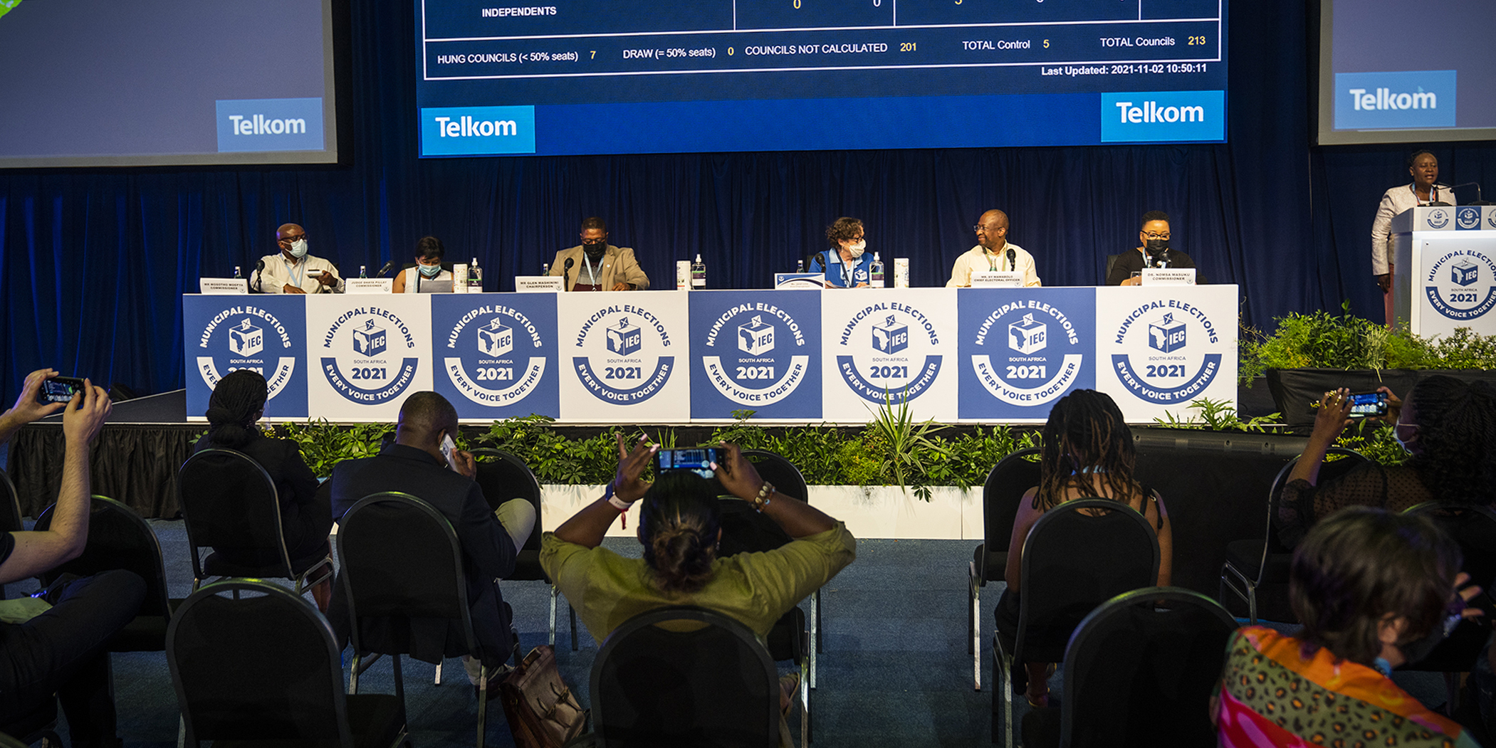 Poor voter turnout sends unequivocal message — smiles and t-shirts no substitute for competent governance