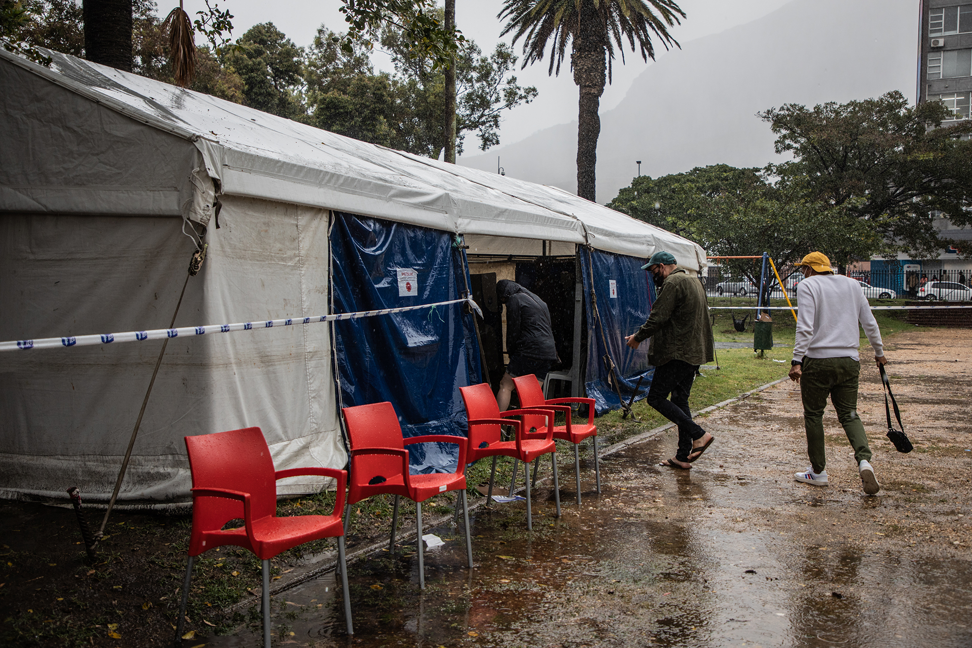 Holding elections on a long weekend does not explain low voter turnout