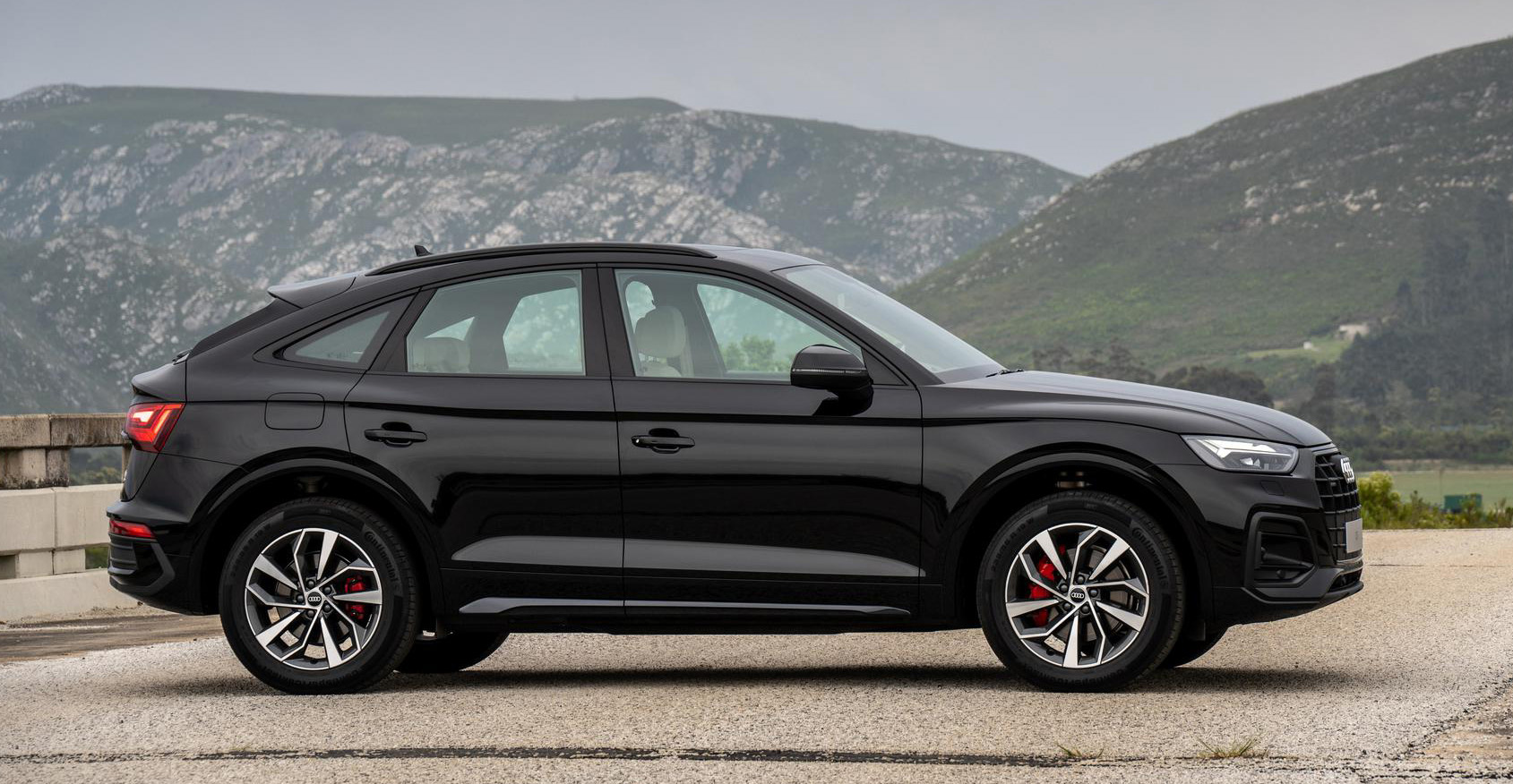 The updated Q5 flies the Audi flag high, despite a global drought in computer chips